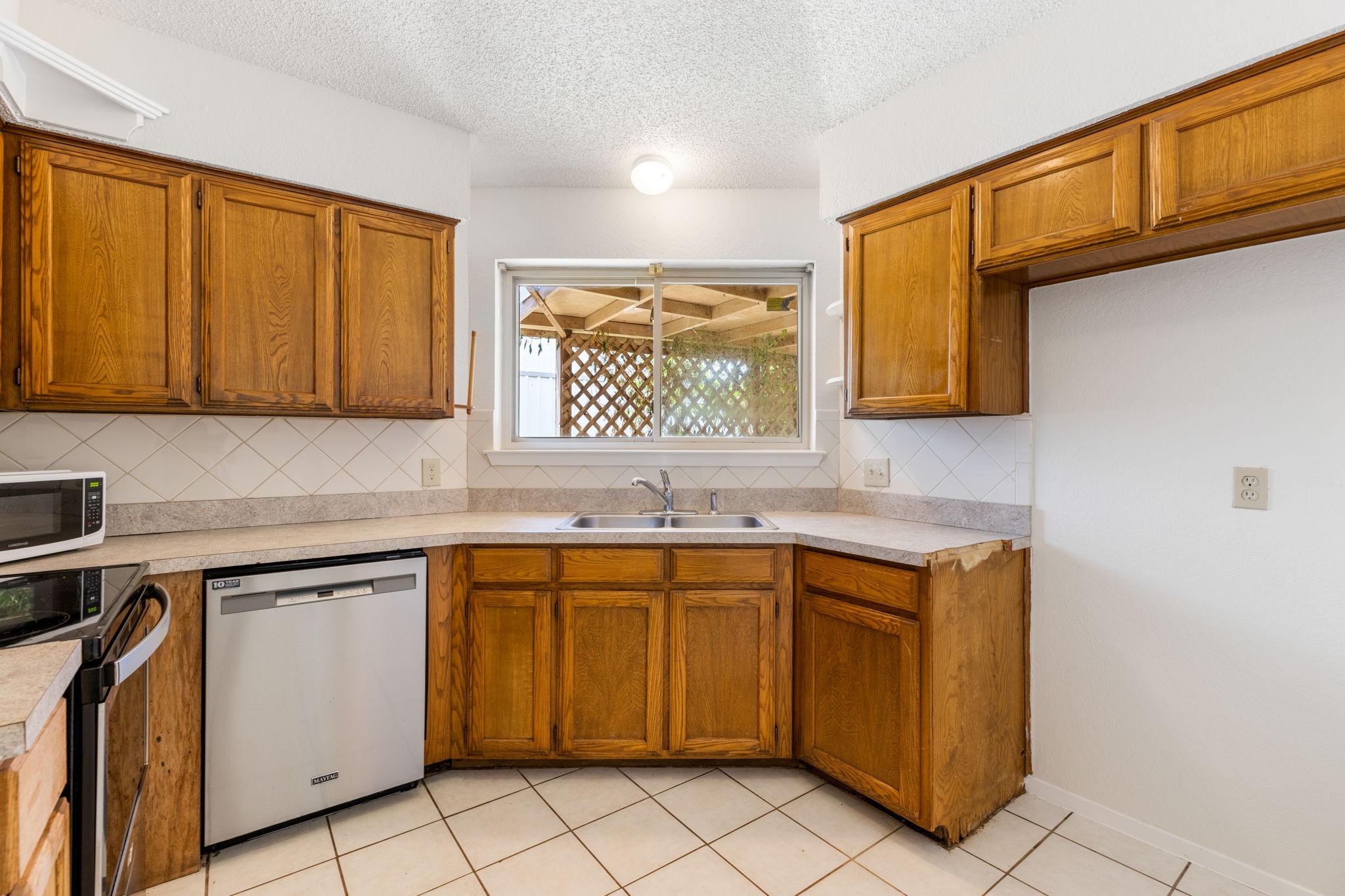 4009 Pueblo Trail Lake Worth TX 76135