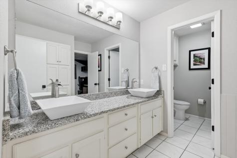 2200 Rockbrook Court Arlington TX 76006