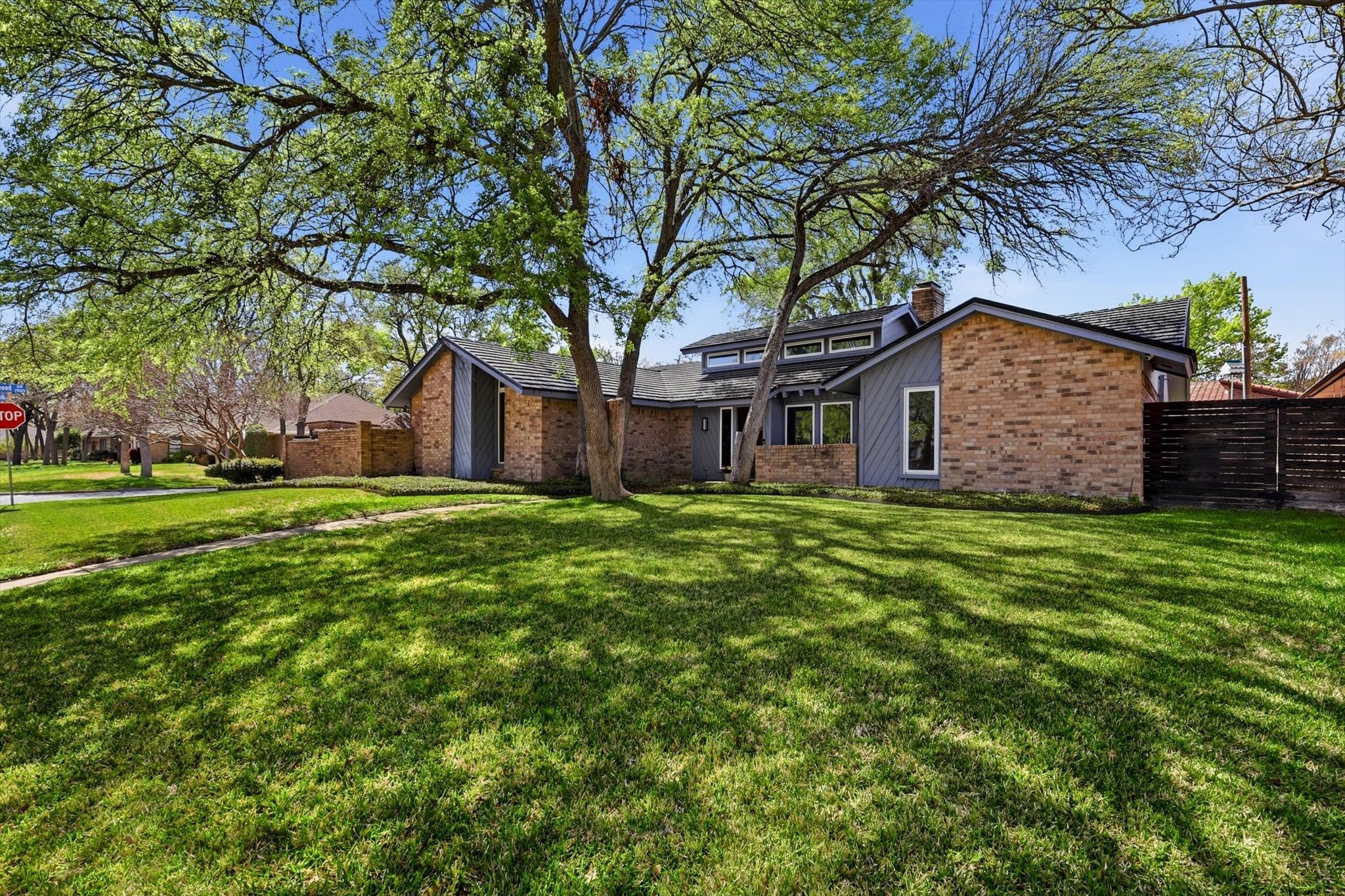 2200 Rockbrook Court Arlington TX 76006