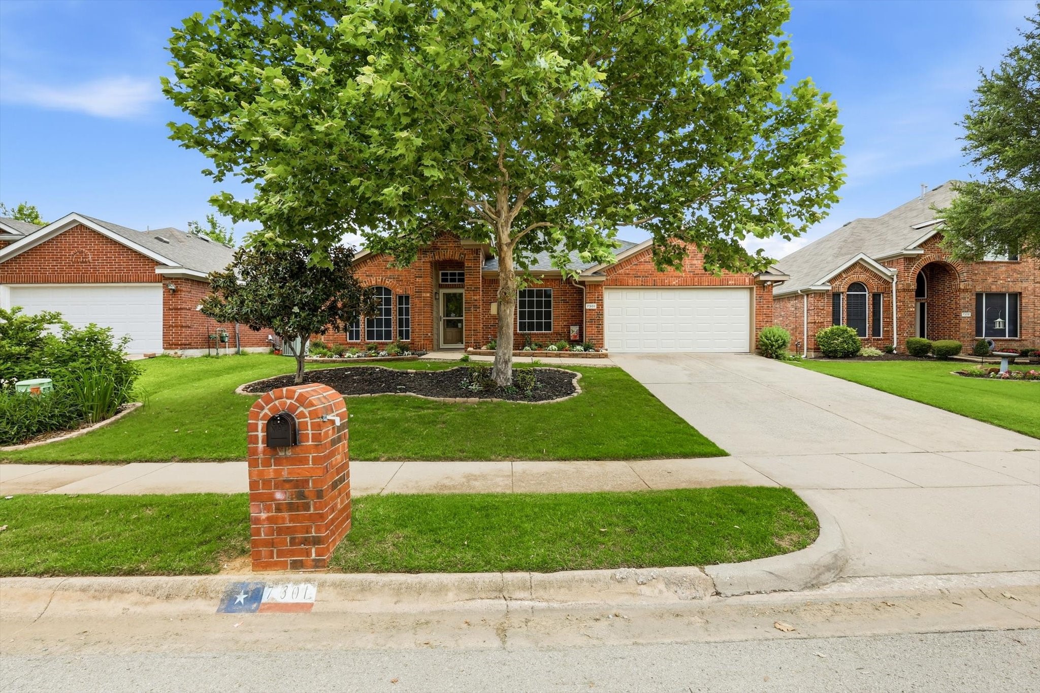 7301 Sunburst Trail Denton TX 76210