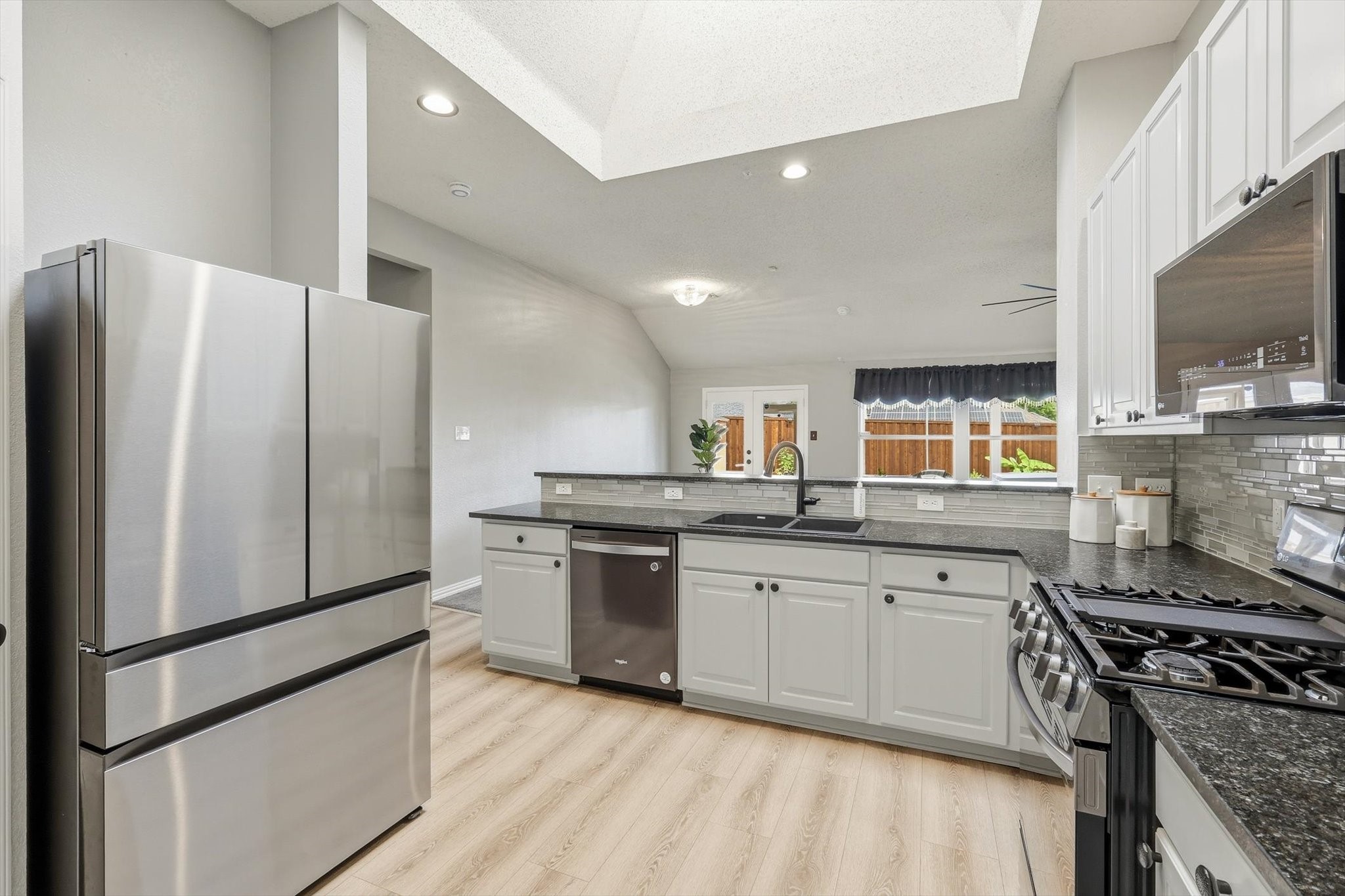 7301 Sunburst Trail Denton TX 76210