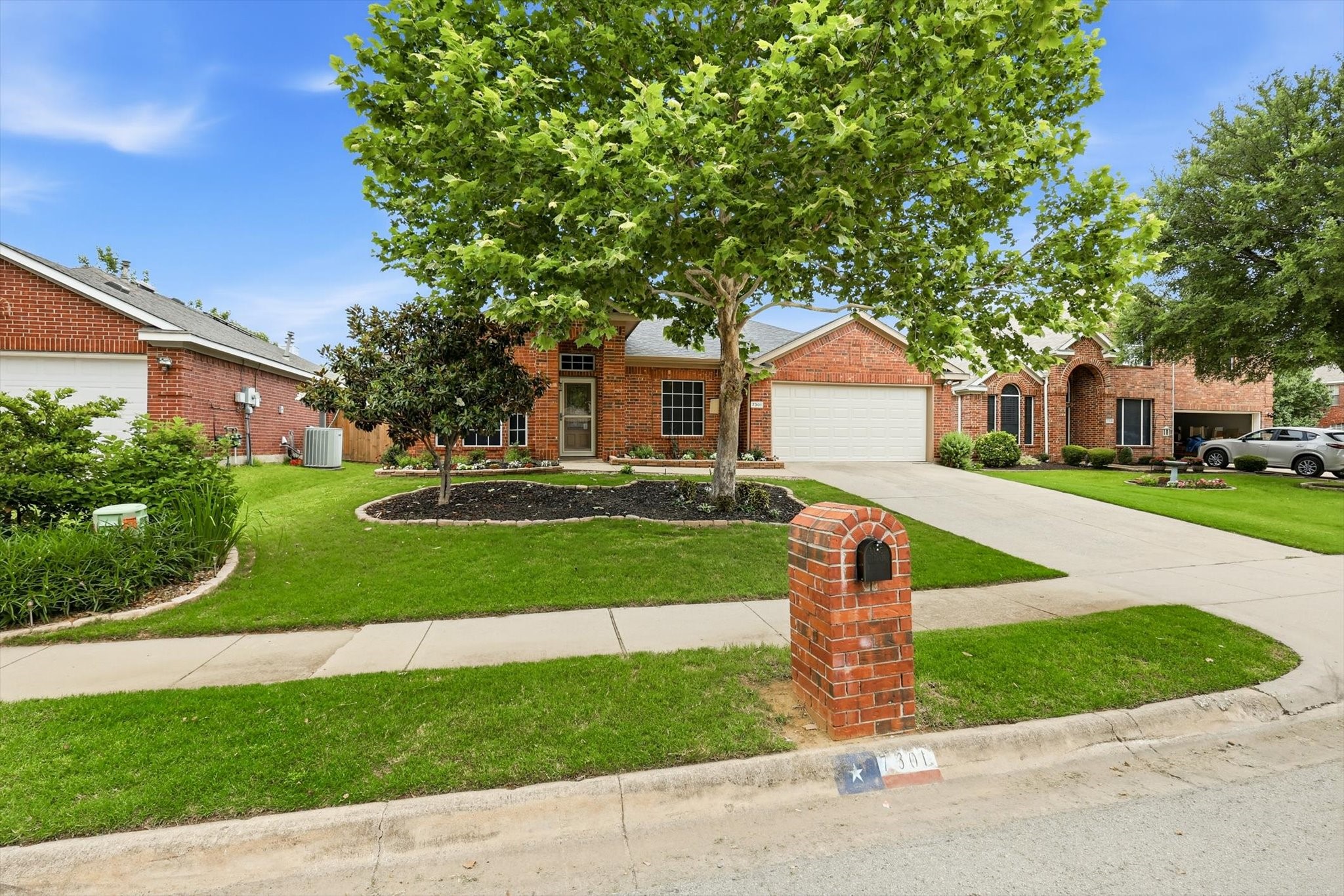 7301 Sunburst Trail Denton TX 76210