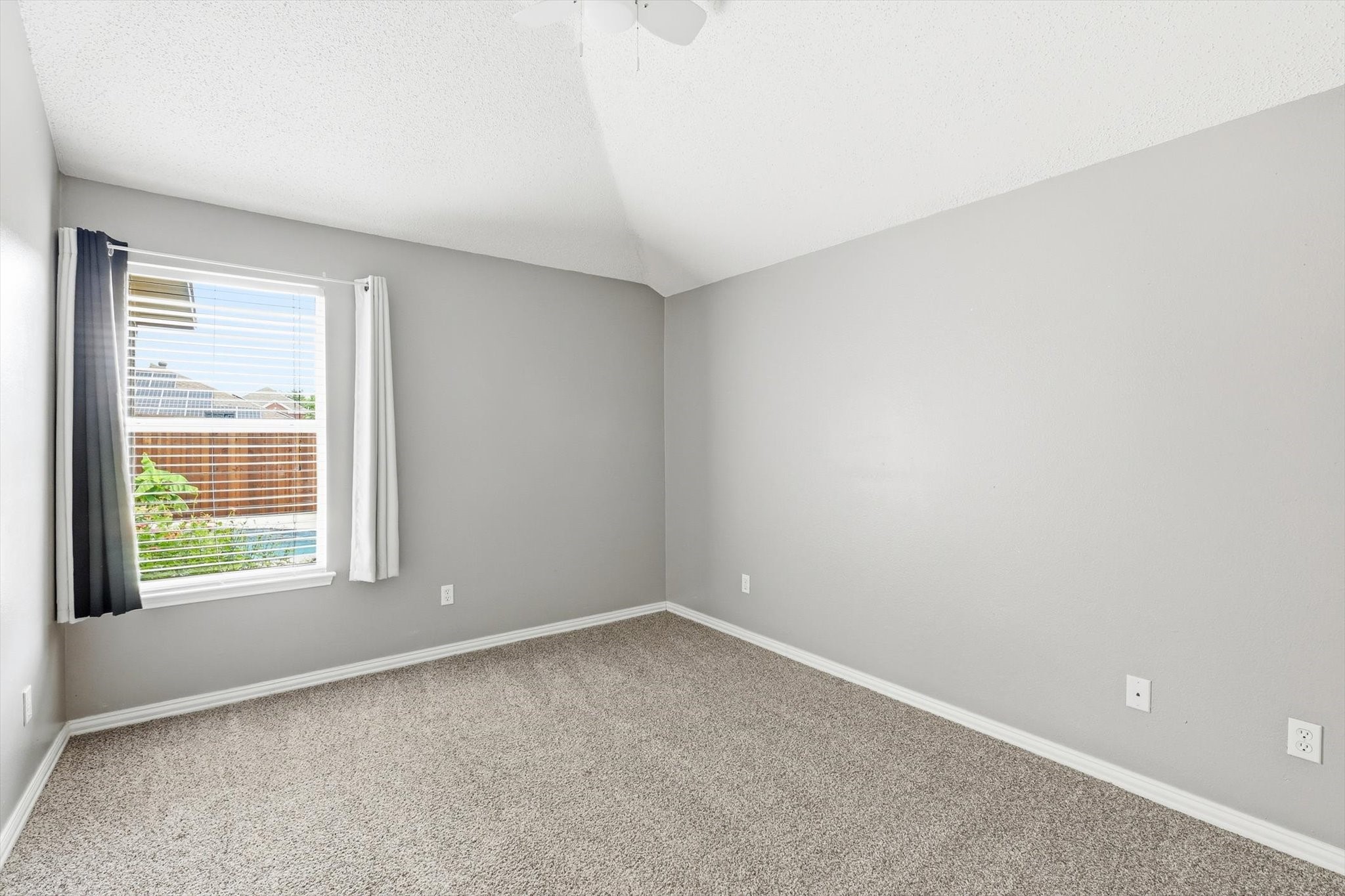 7301 Sunburst Trail Denton TX 76210