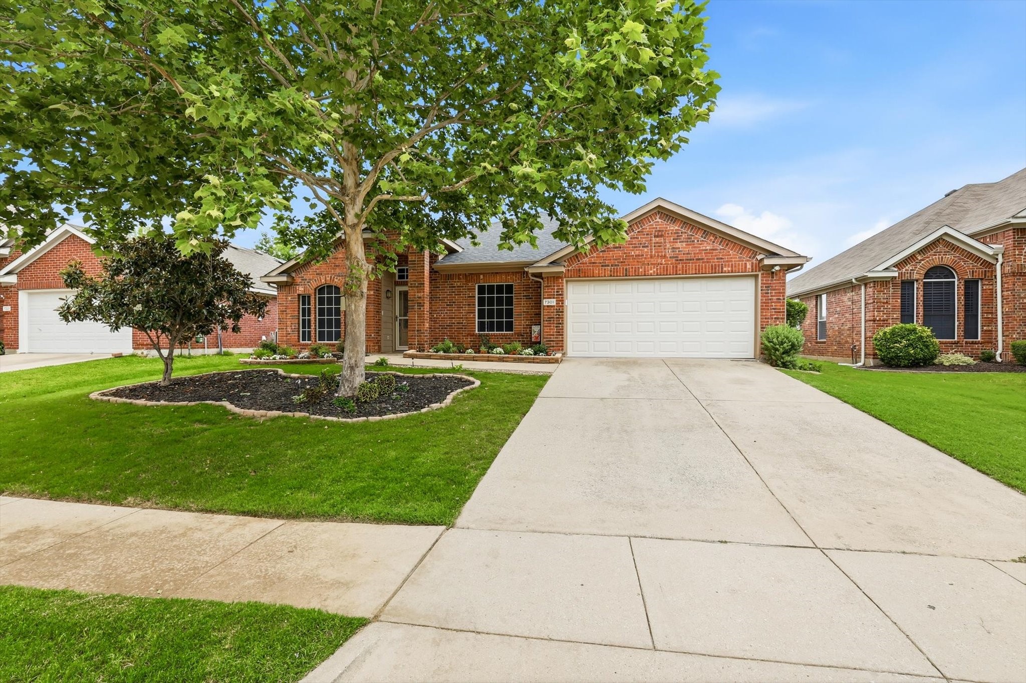 7301 Sunburst Trail Denton TX 76210