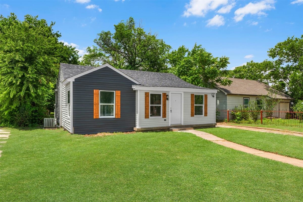 612 Clairemont Avenue Fort Worth TX 76103