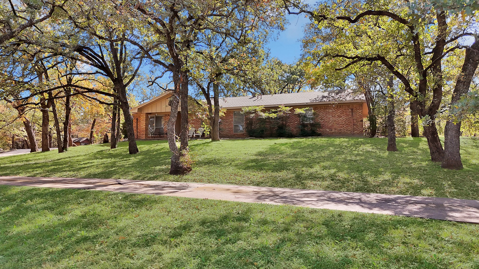 3925 Trisha Val Court Arlington TX 76016