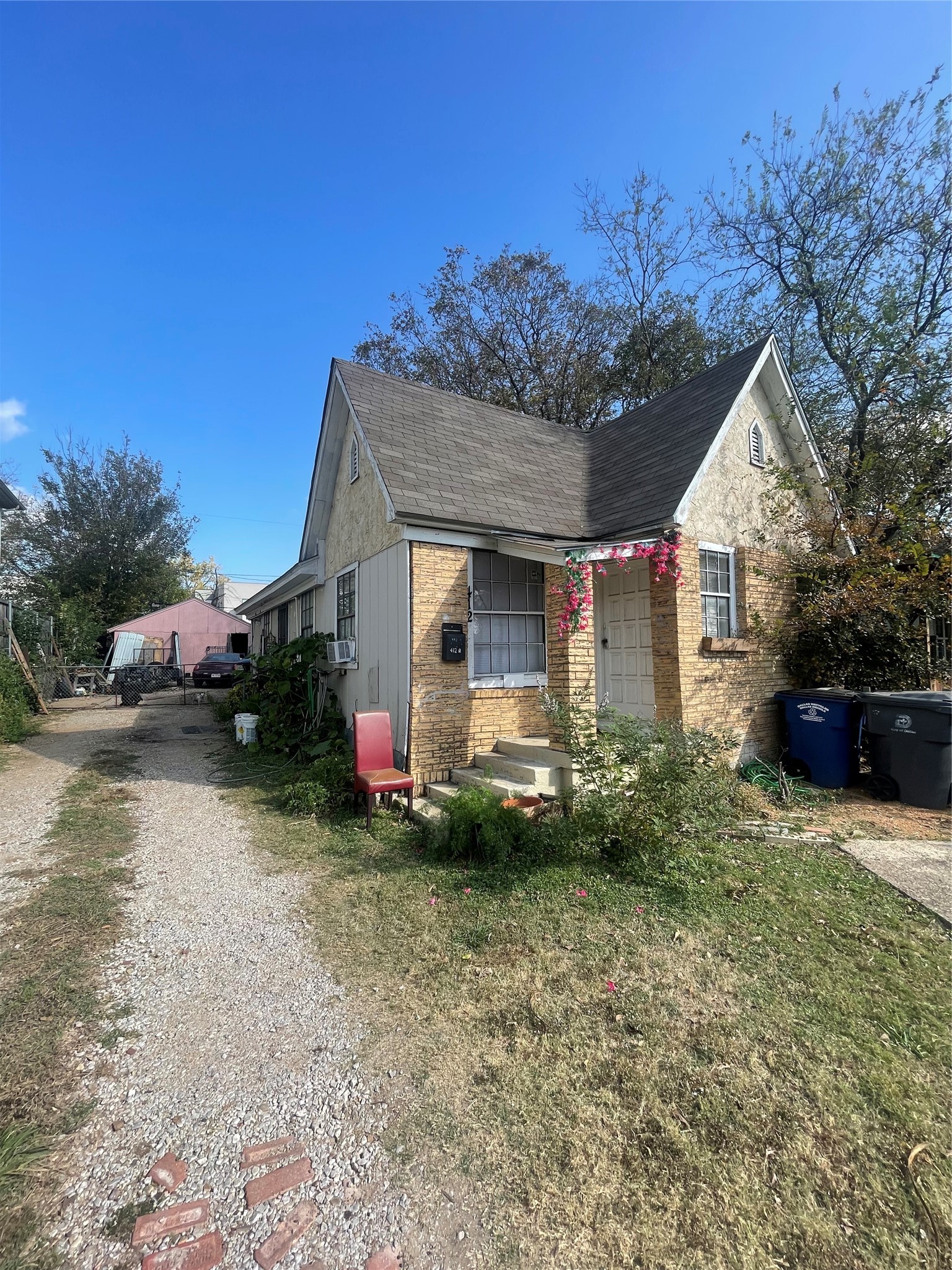 412 Cristler Avenue Dallas TX 75223