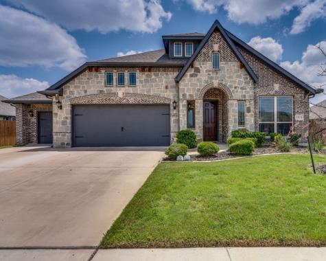 1814 Isabella Court Glenn Heights TX 75154
