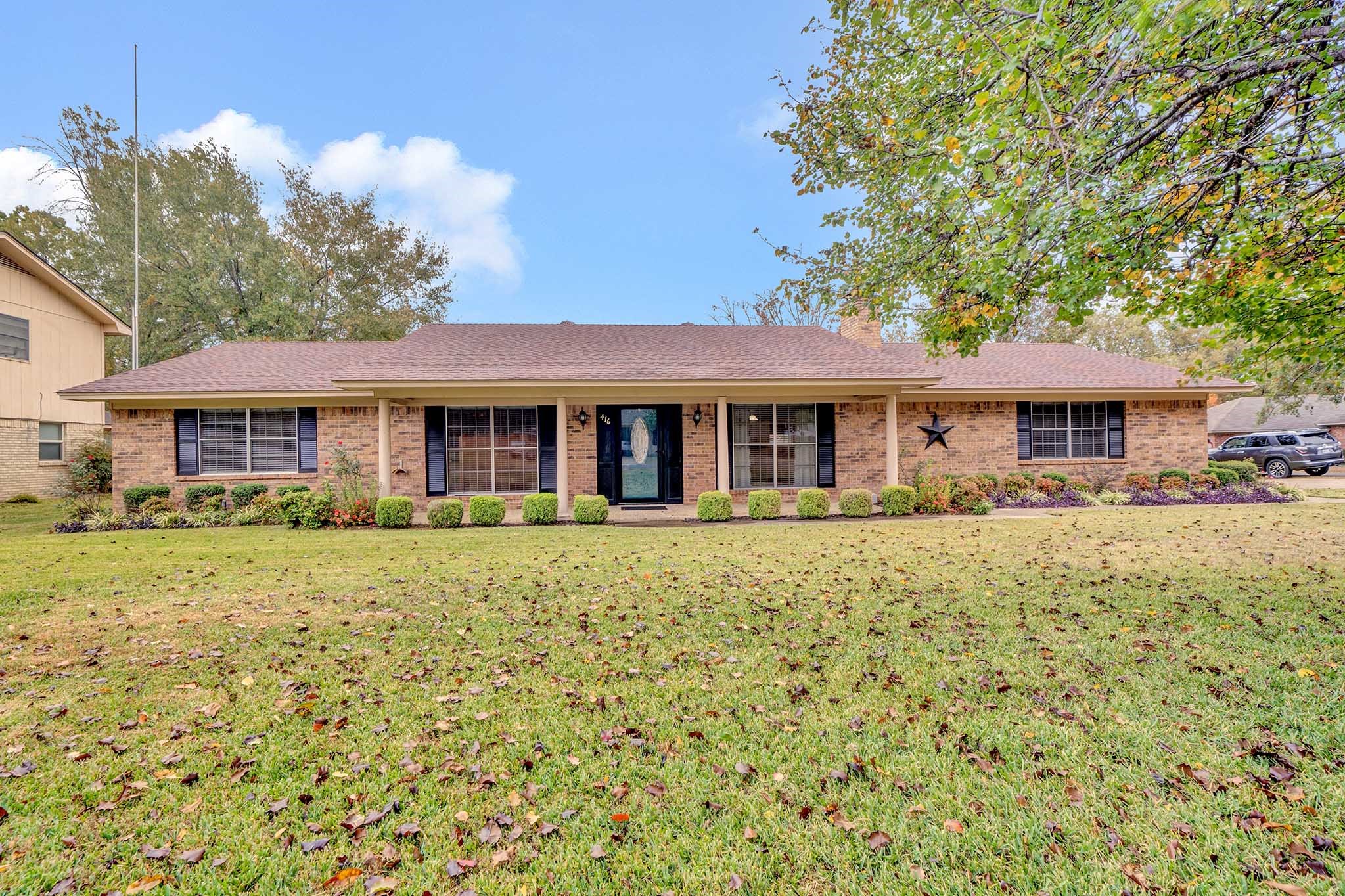 416 Azalea Street Chandler TX 75758