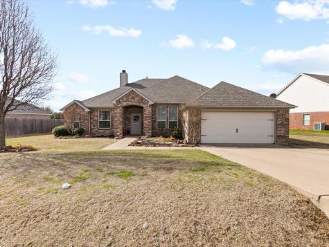 2913 Saunter Lane Granbury TX 76049
