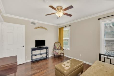 10203 Northlake Drive Dallas TX 75218