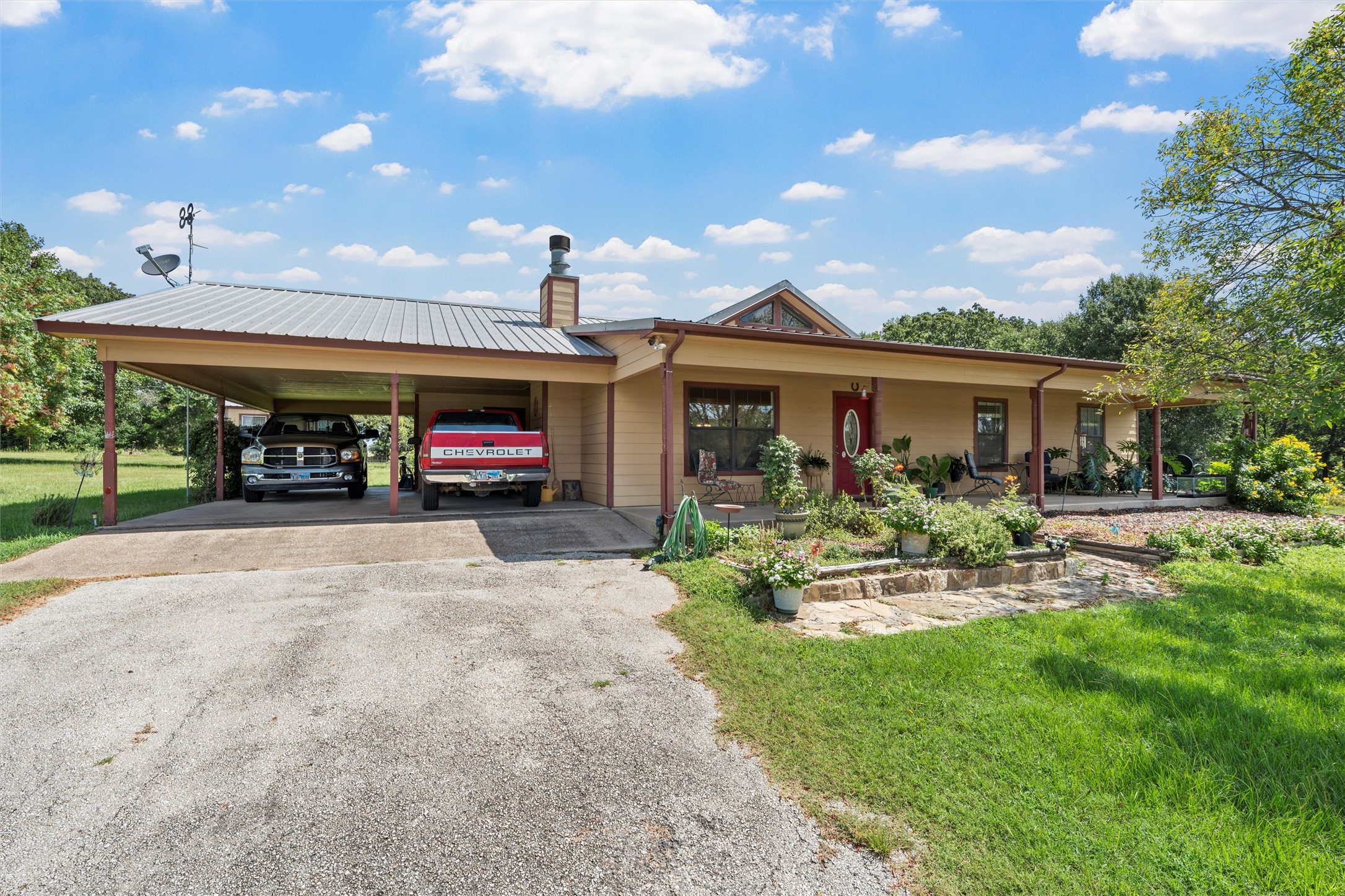 671 Lcr 516 Mexia TX 76667