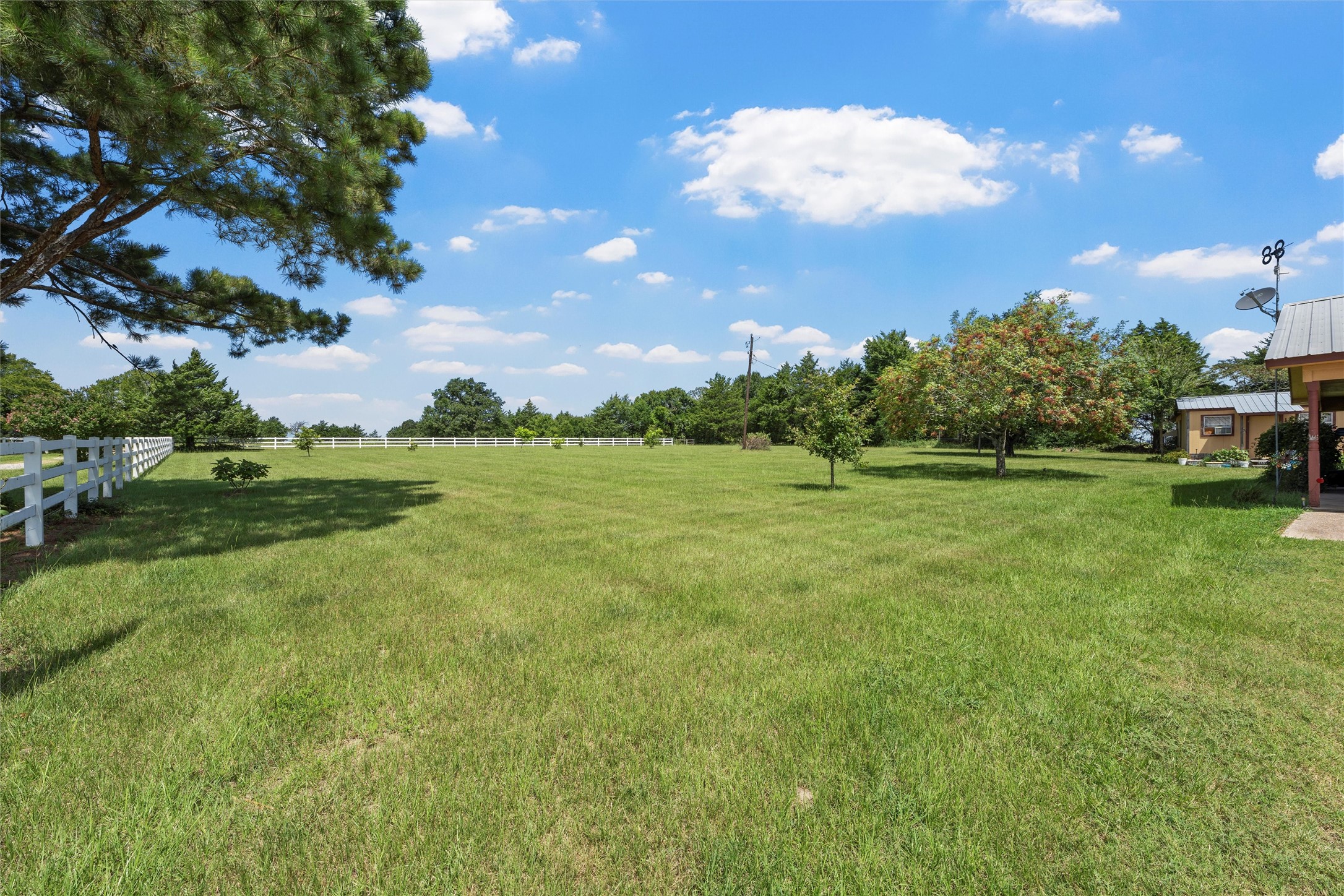671 Lcr 516 Mexia TX 76667