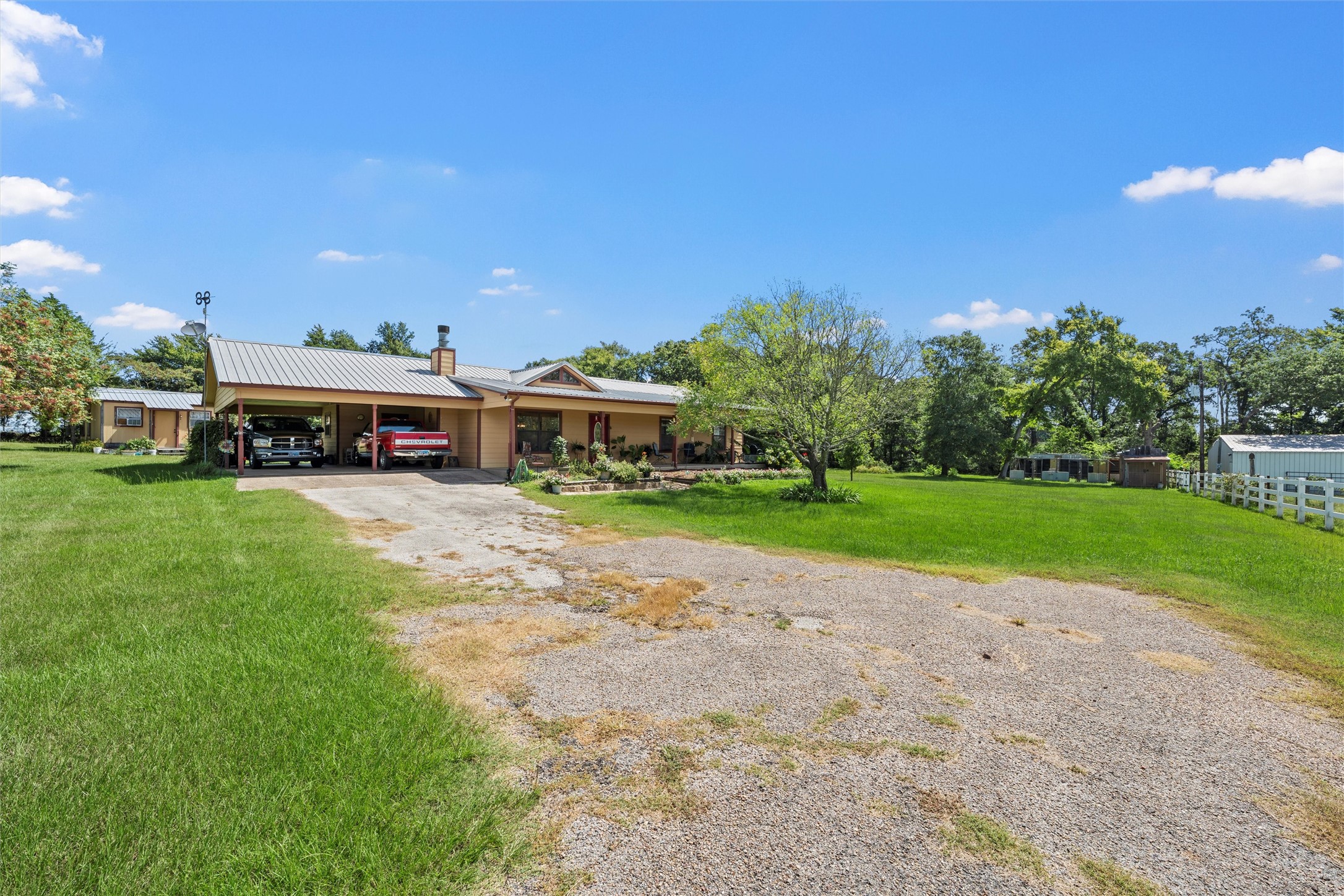 671 Lcr 516 Mexia TX 76667