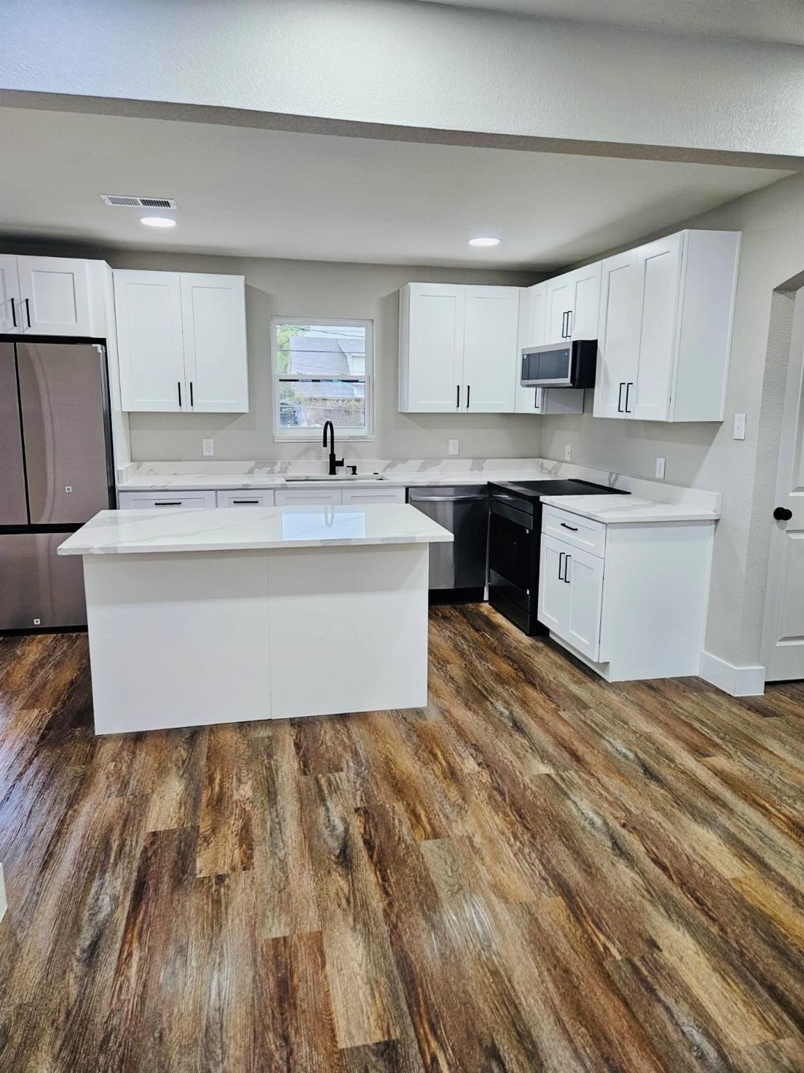 5000 Wyoming Trail North Richland Hills TX 76180