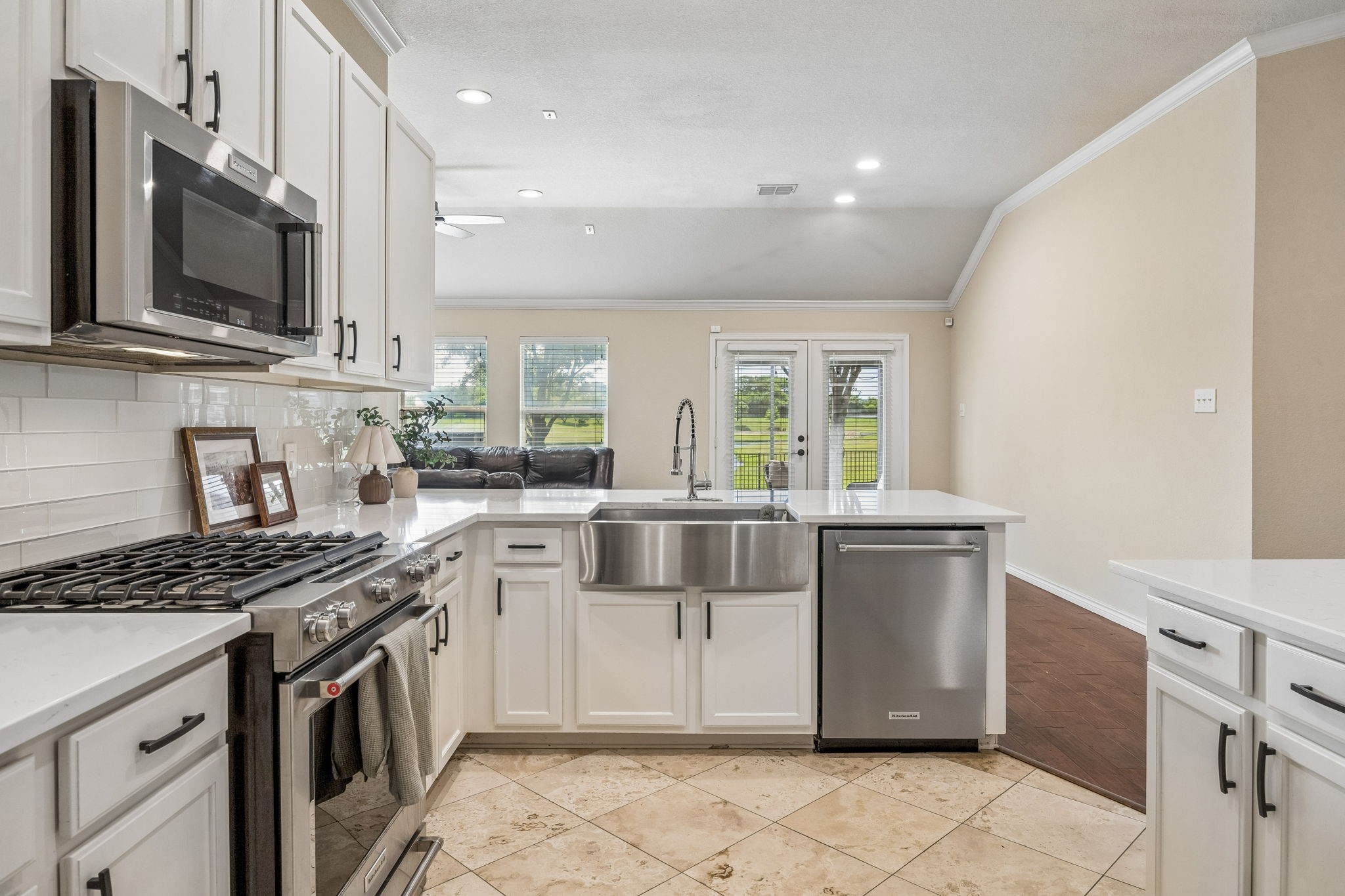 9118 Rainland Court Arlington TX 76002