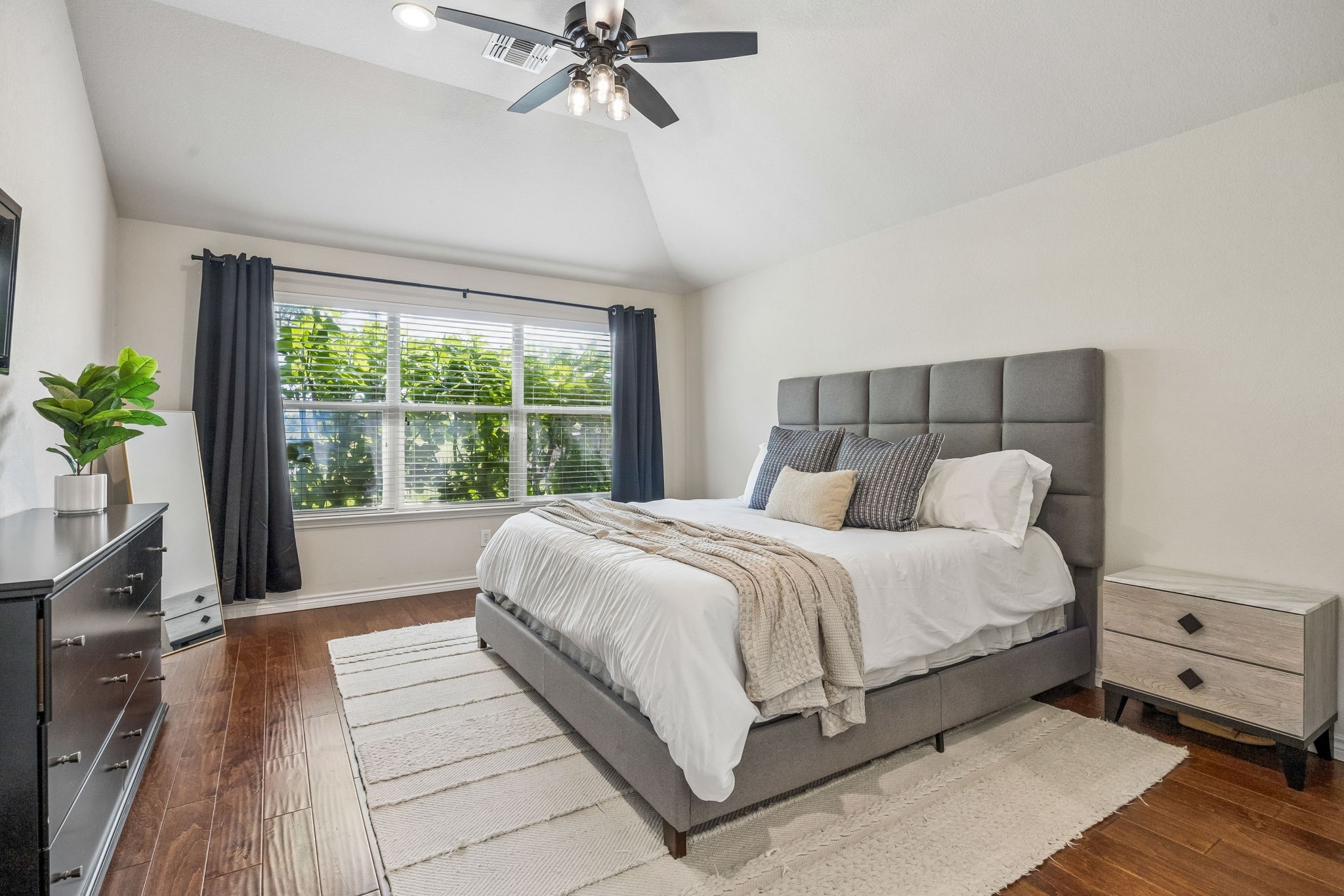 9118 Rainland Court Arlington TX 76002