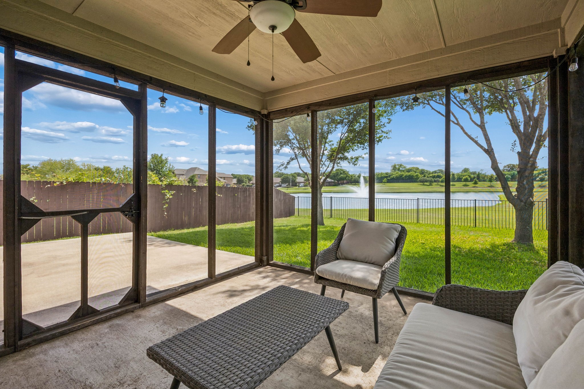 9118 Rainland Court Arlington TX 76002