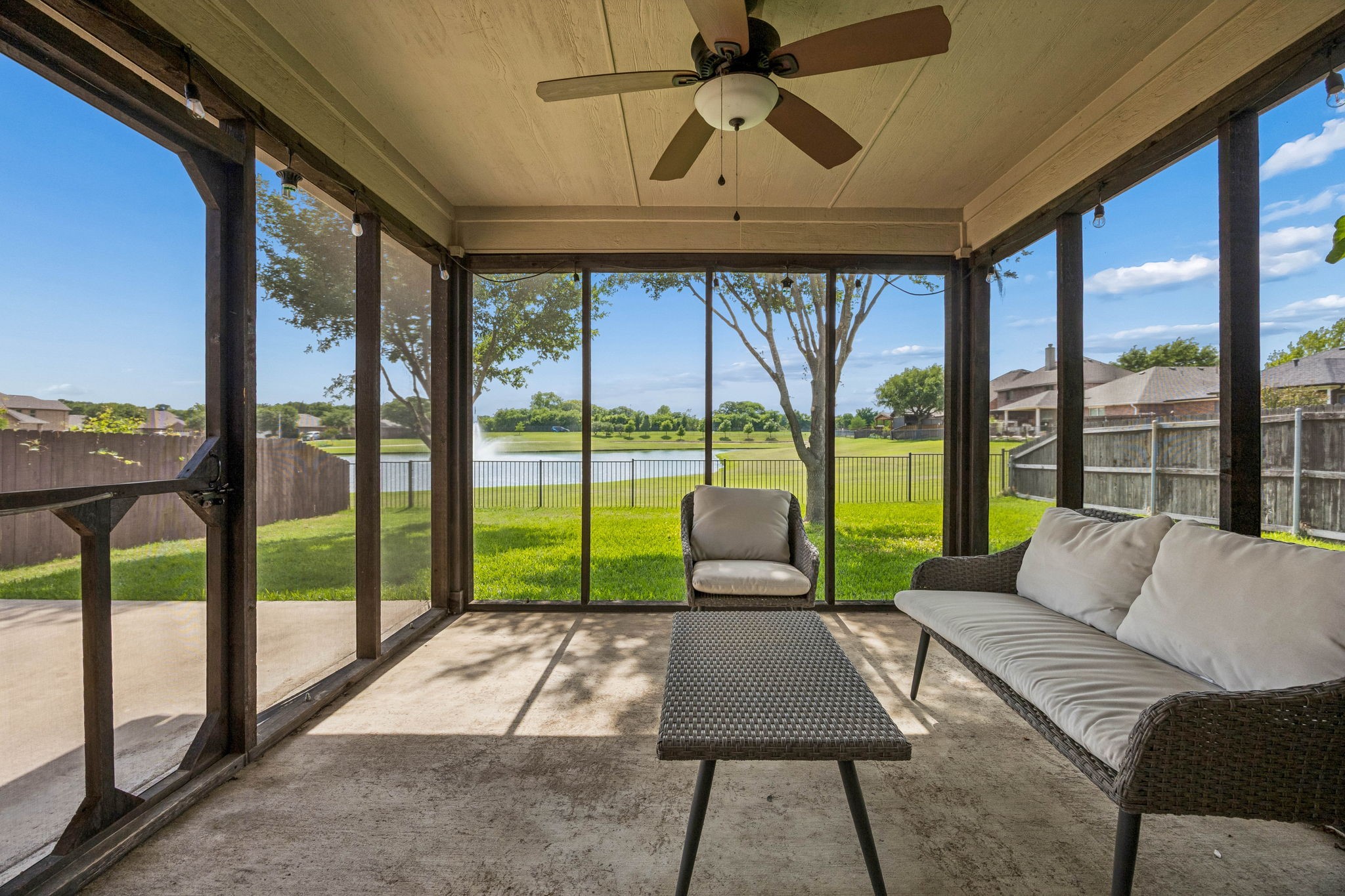 9118 Rainland Court Arlington TX 76002