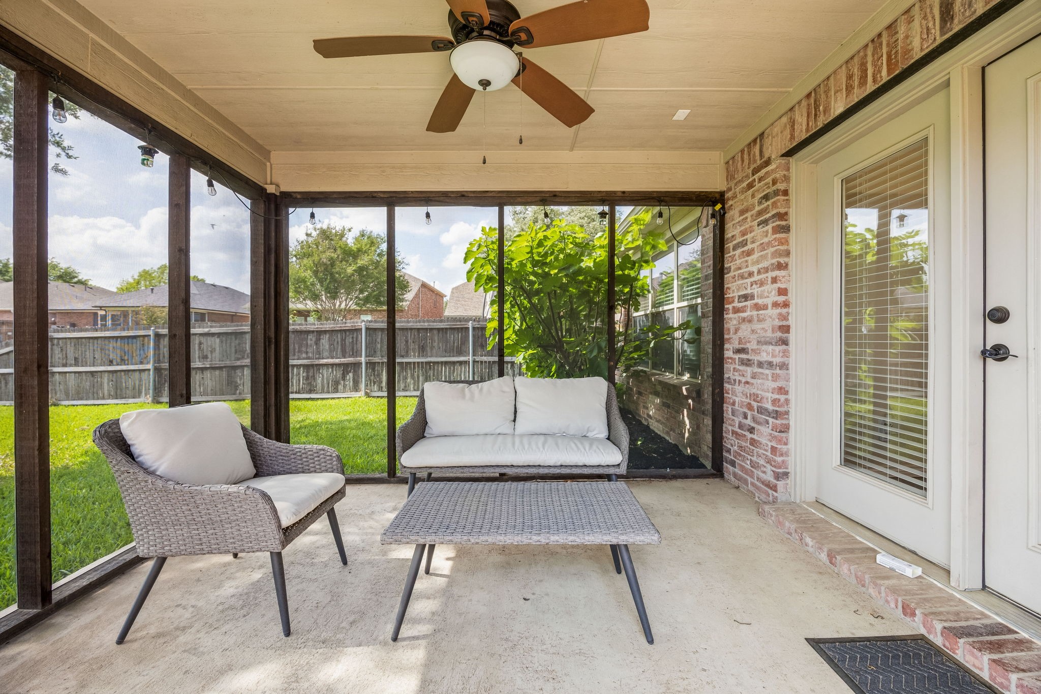 9118 Rainland Court Arlington TX 76002