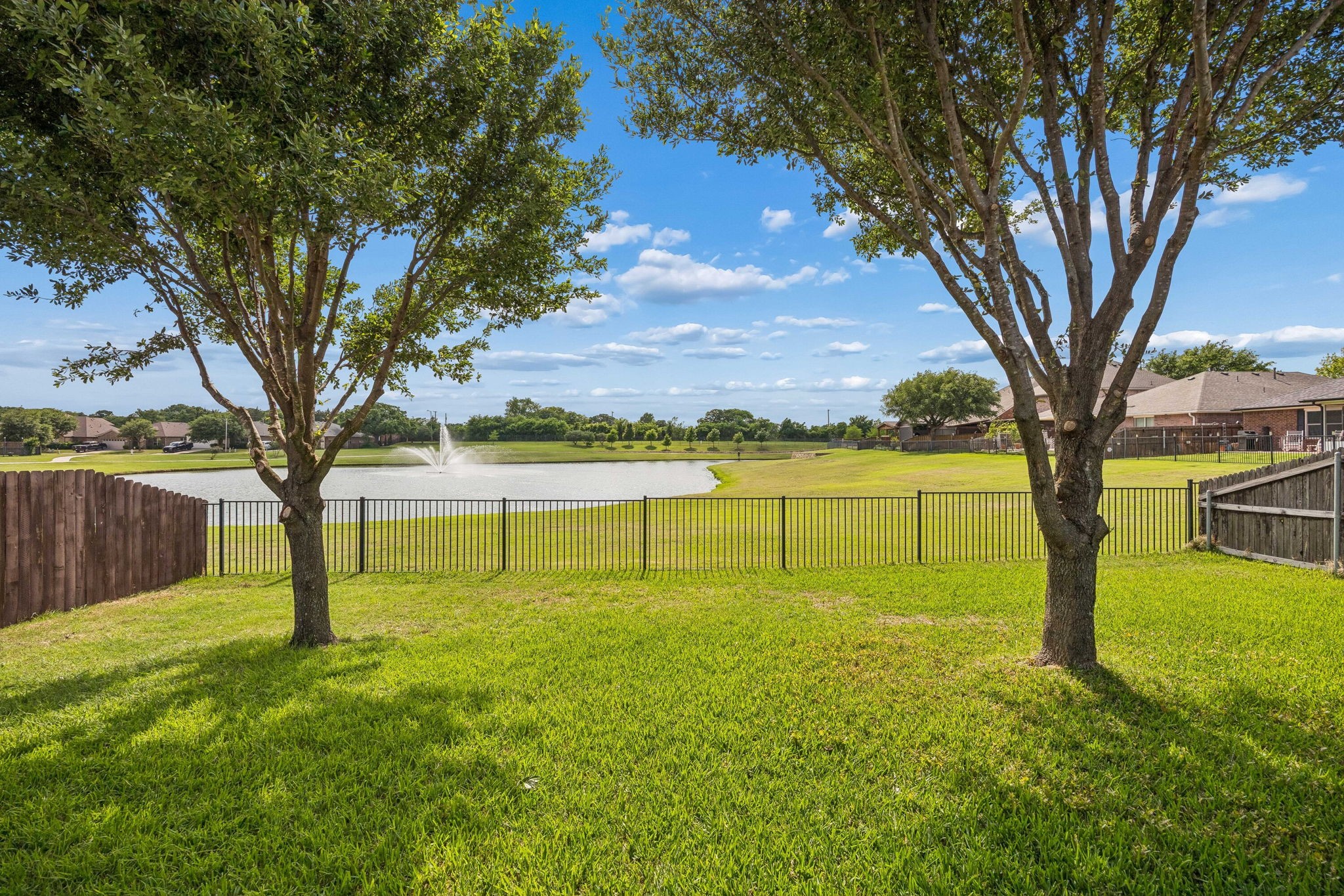 9118 Rainland Court Arlington TX 76002