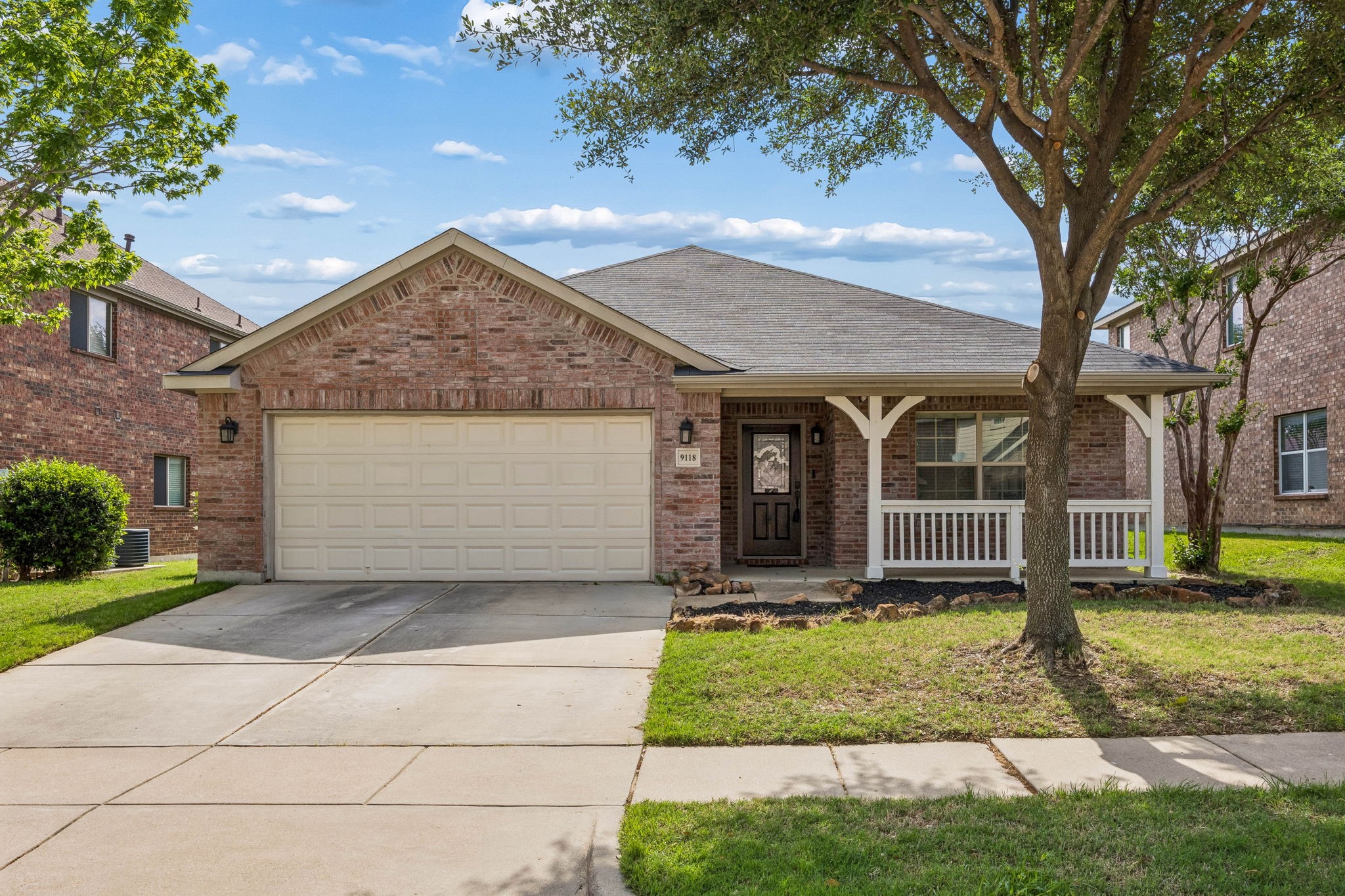 9118 Rainland Court Arlington TX 76002