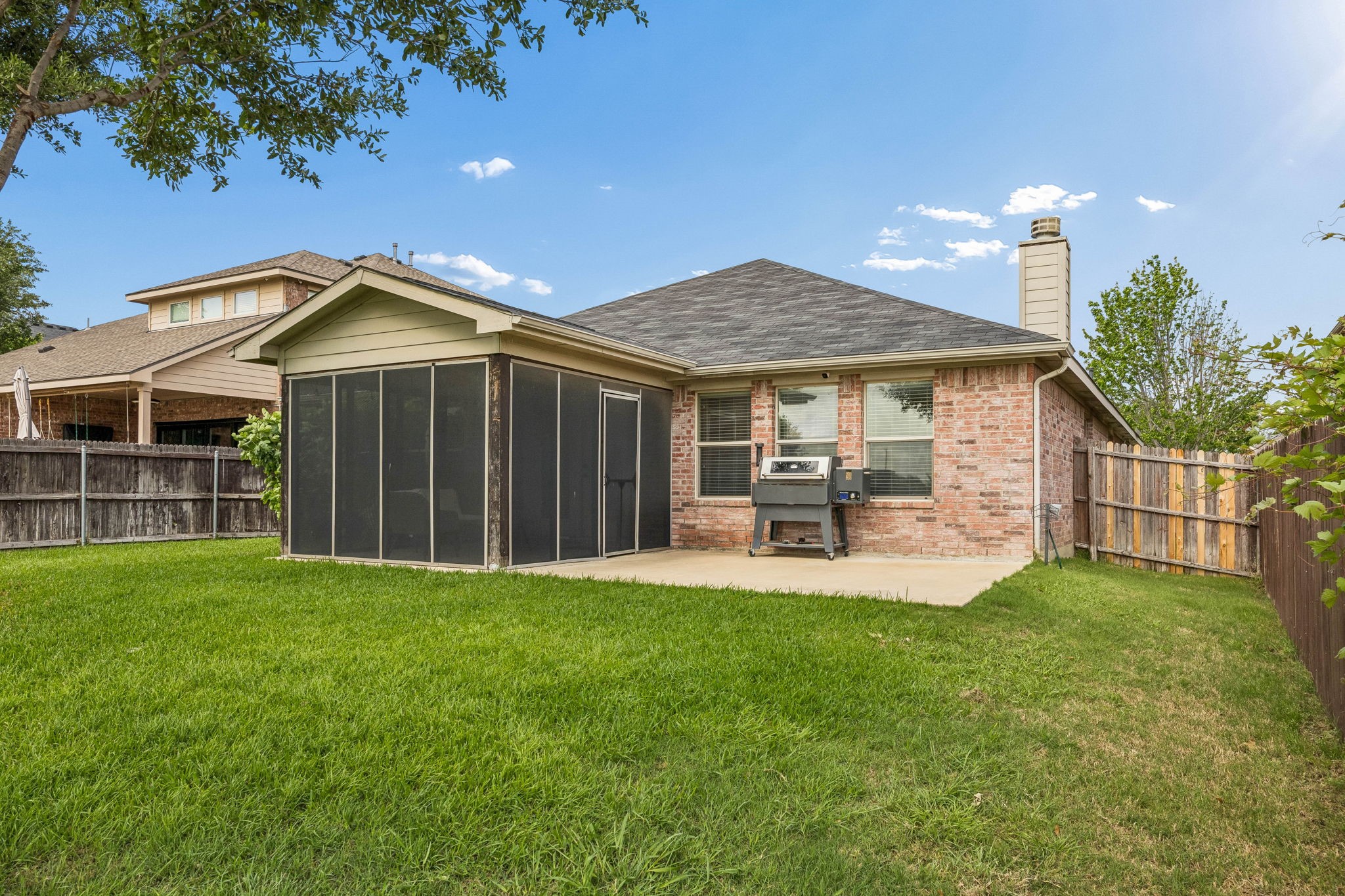 9118 Rainland Court Arlington TX 76002
