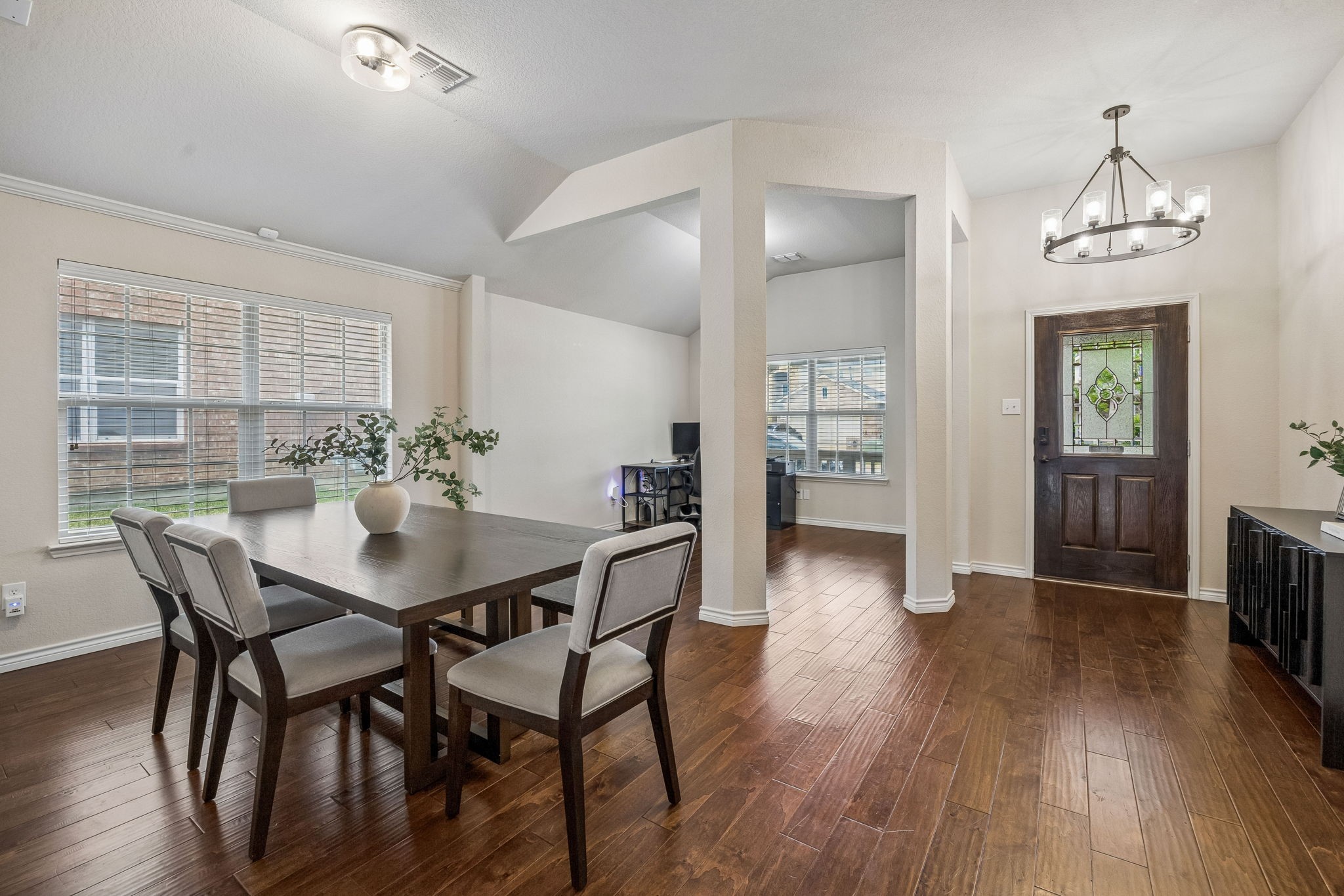 9118 Rainland Court Arlington TX 76002