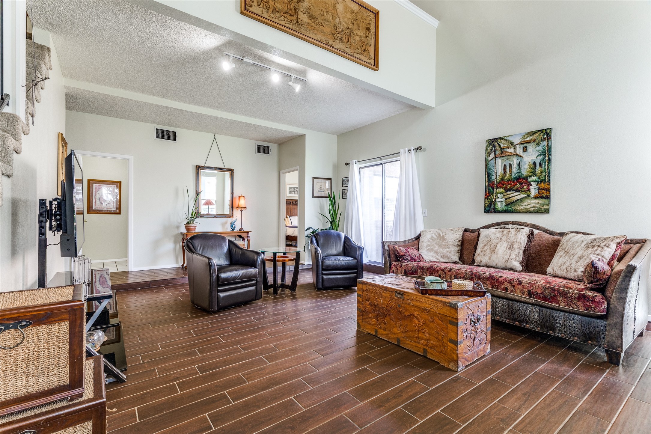 8305 Mountain Lake Court Fort Worth TX 76179