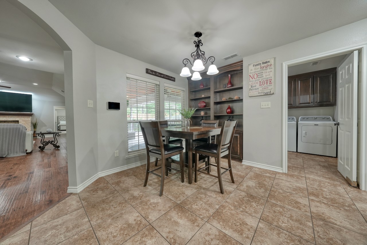 6112 Sutherland Drive Tyler TX 75703
