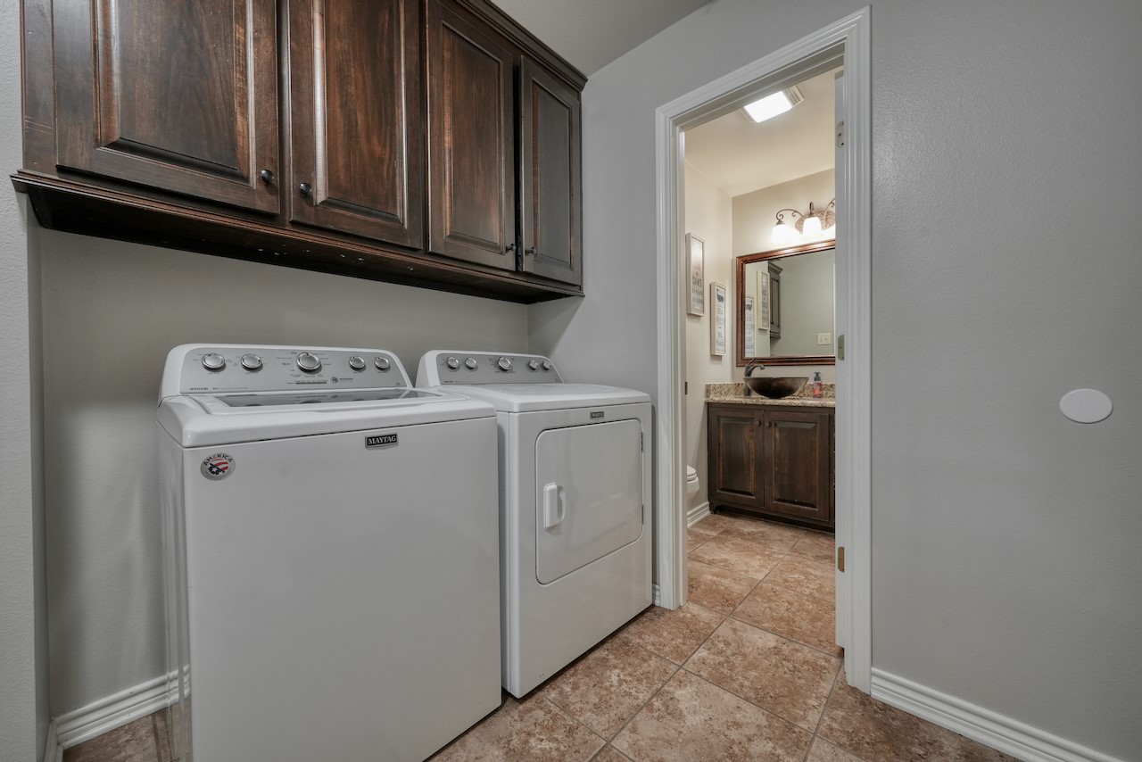 6112 Sutherland Drive Tyler TX 75703