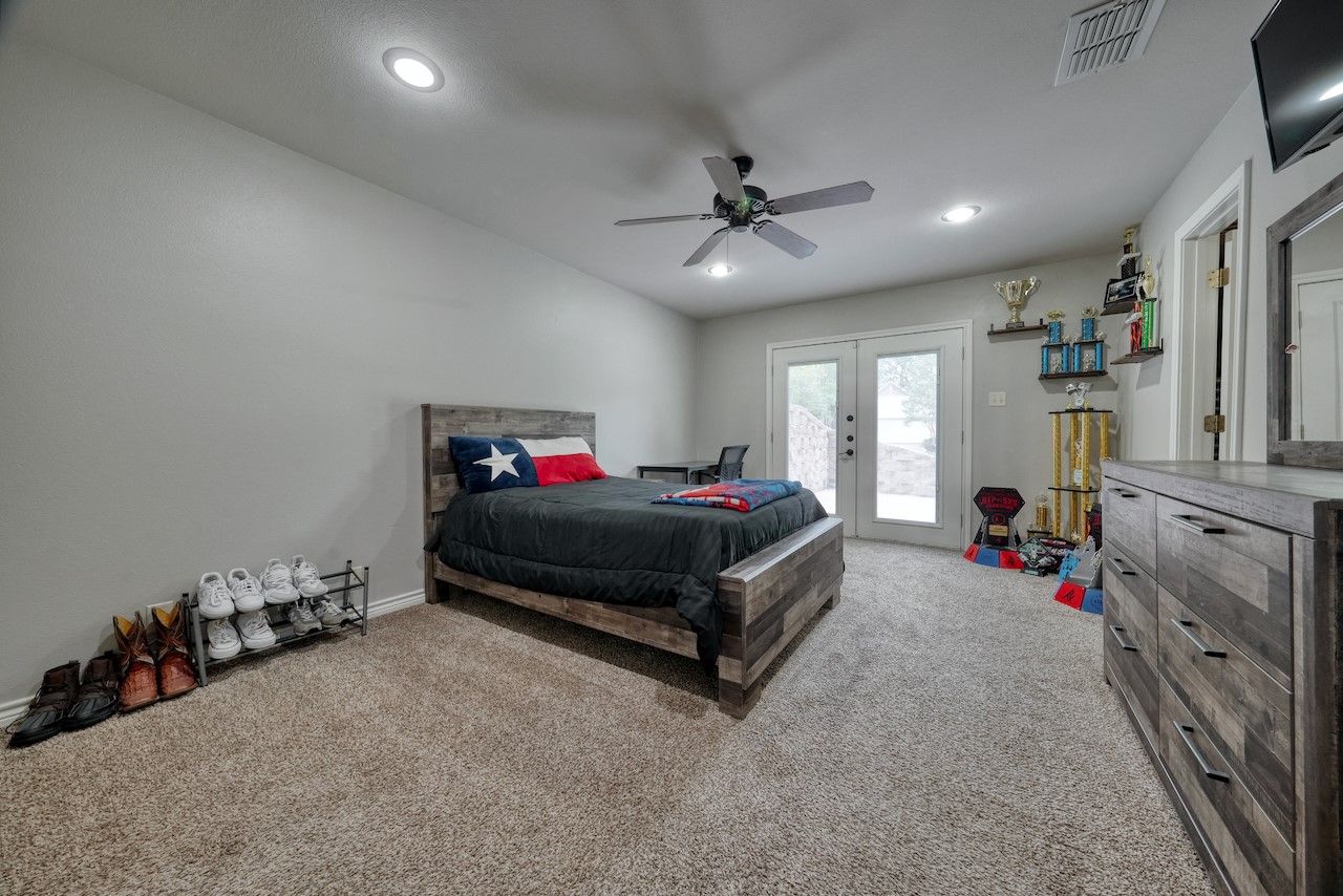 6112 Sutherland Drive Tyler TX 75703
