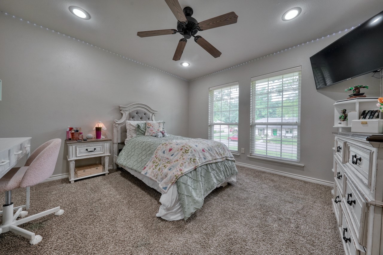 6112 Sutherland Drive Tyler TX 75703