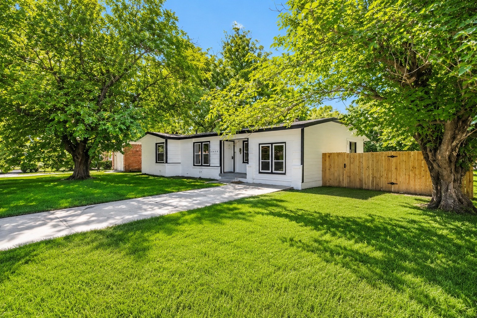 5400 Purington Avenue Fort Worth TX 76112