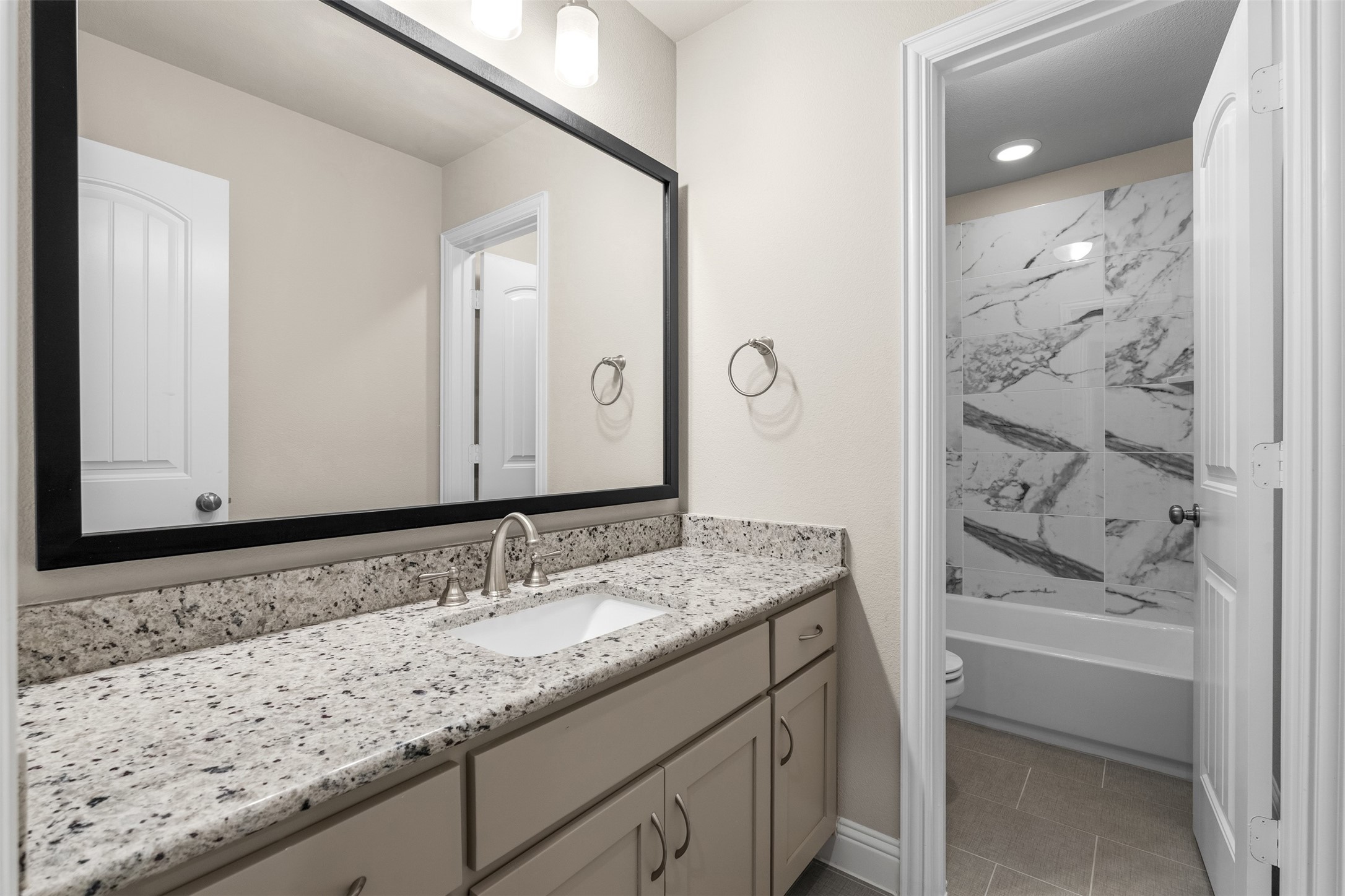 3404 Calico Drive Irving TX 75038