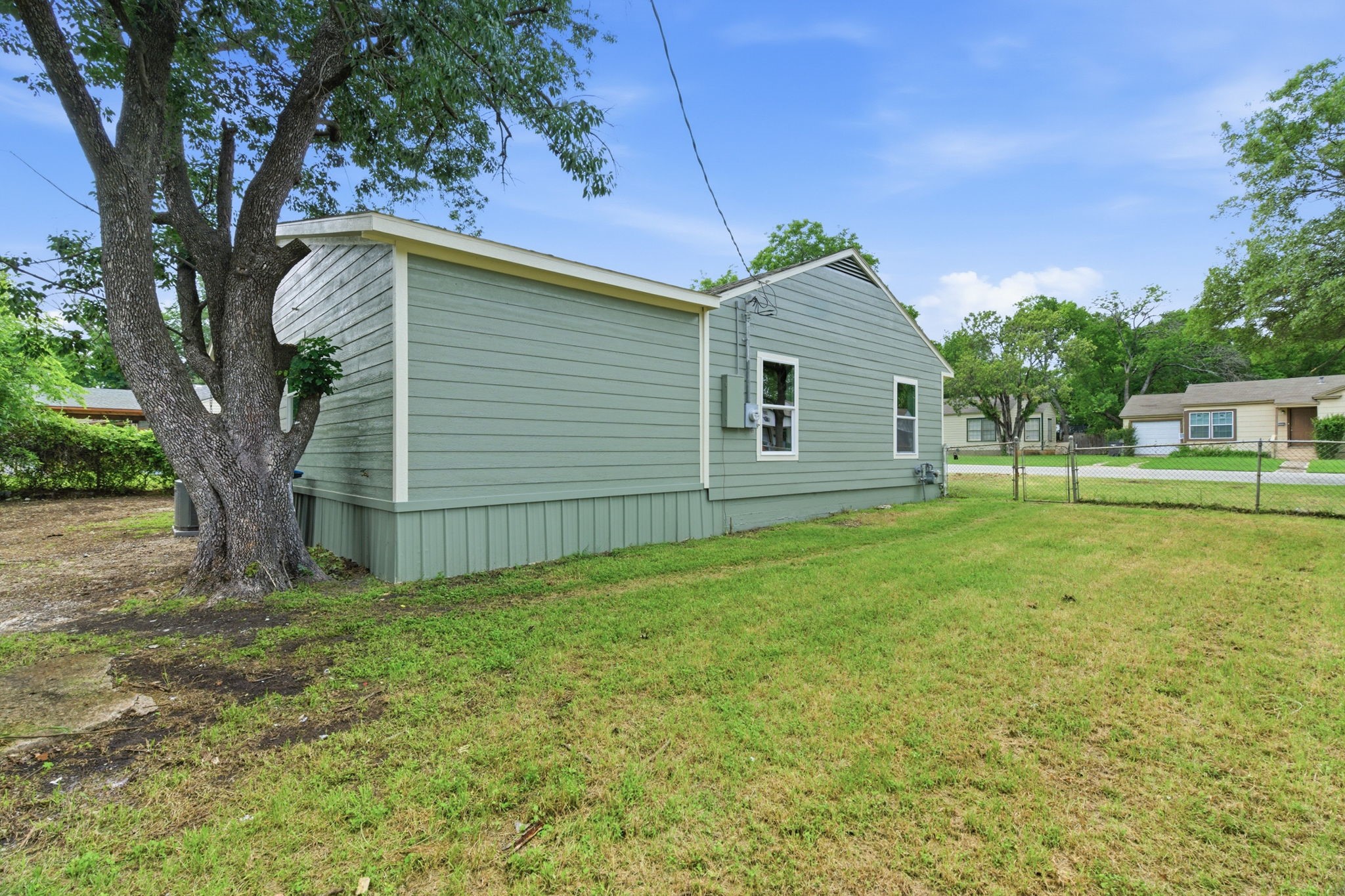 7107 Garza Avenue Fort Worth TX 76116