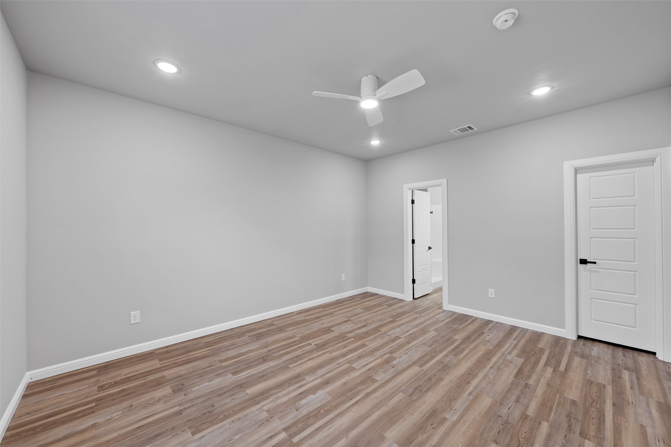 711 N College Street West TX 76691