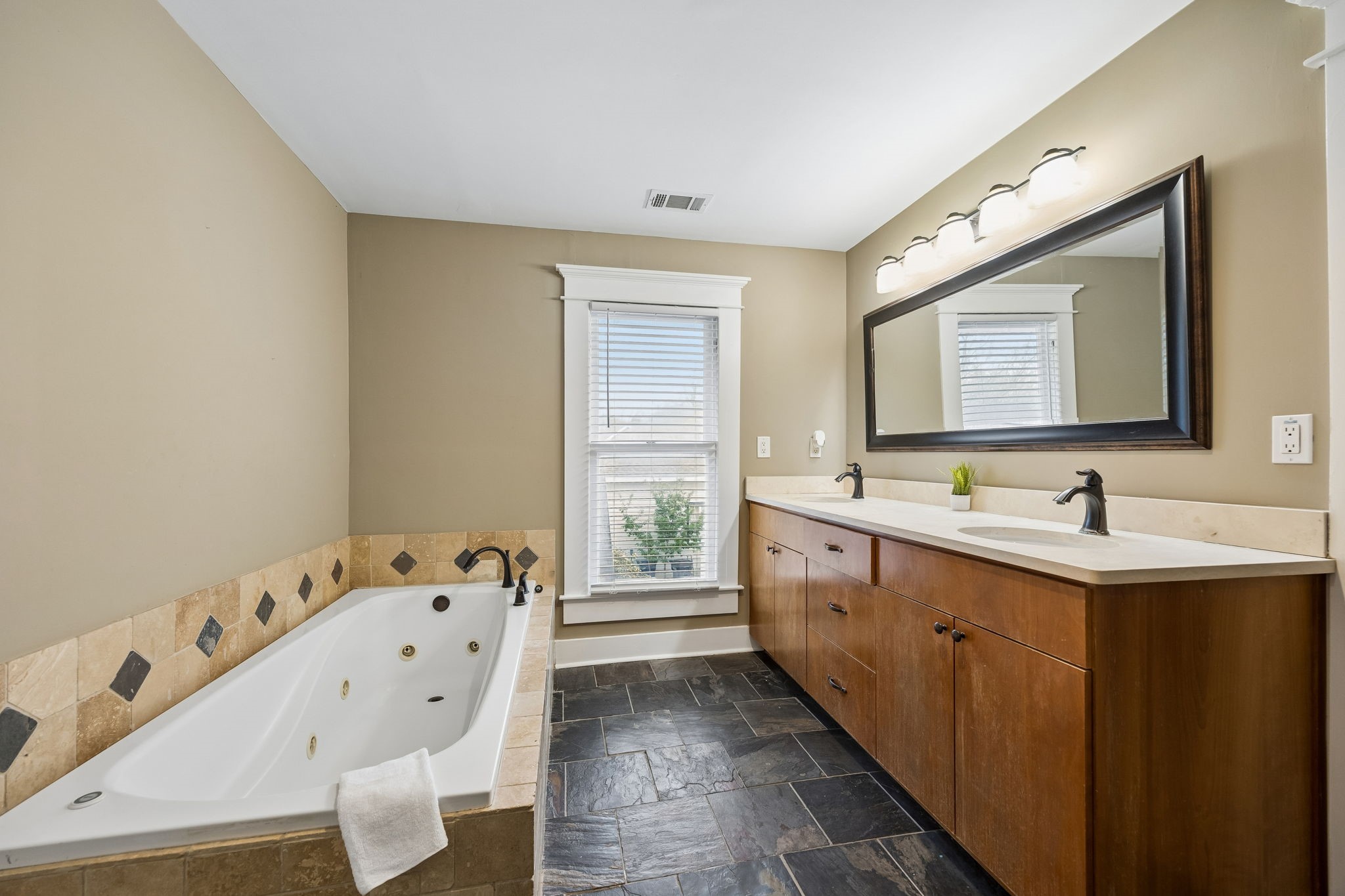 610 N Church Street Mckinney TX 75069