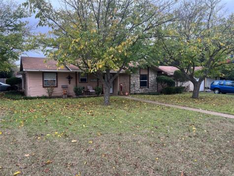 1602 Parkview Court Duncanville TX 75137