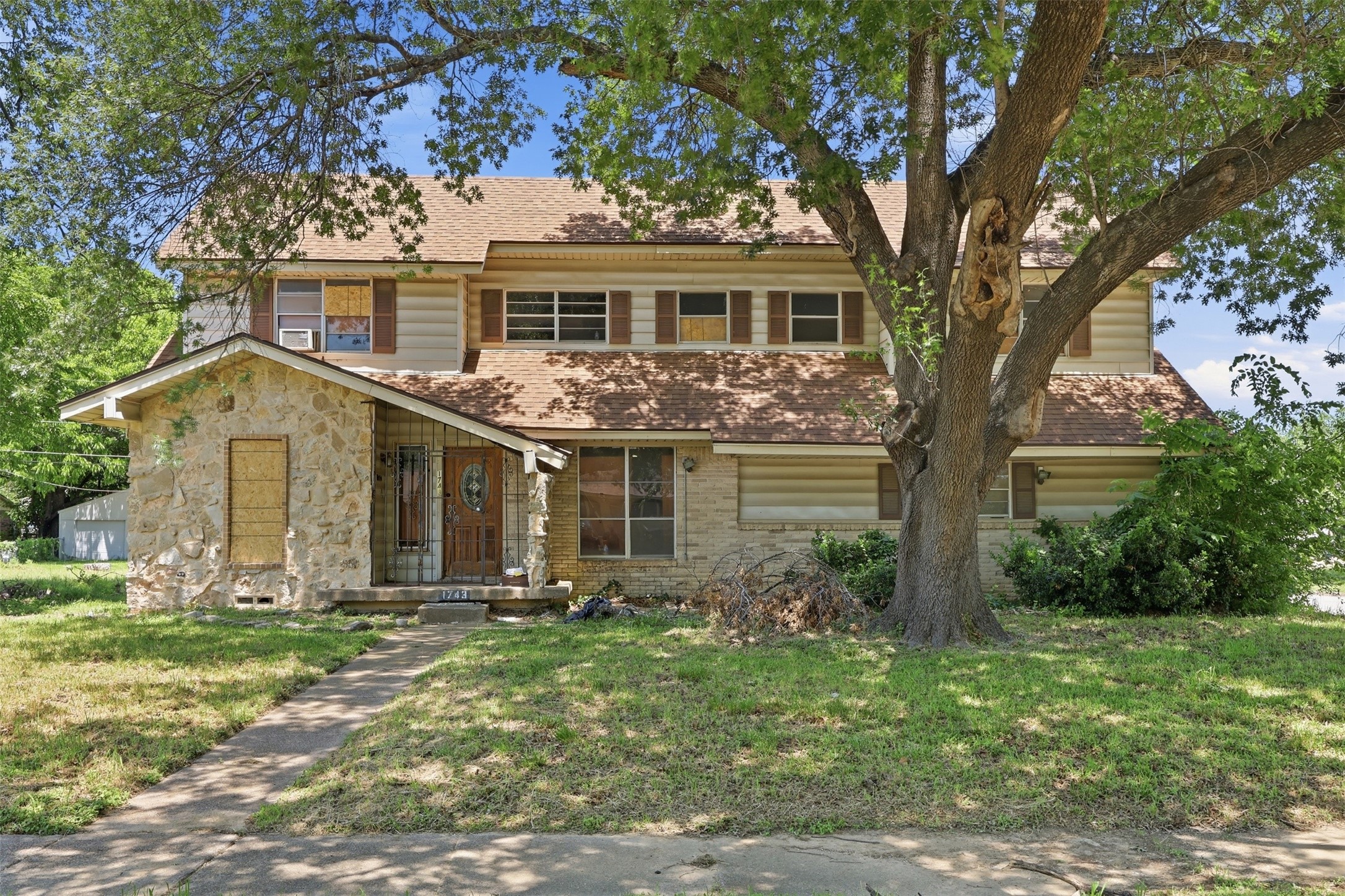 1743 Indian Summer Trail Dallas TX 75241