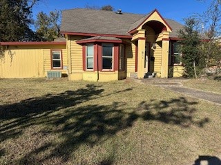 611 Chestnut Street Bonham TX 75418