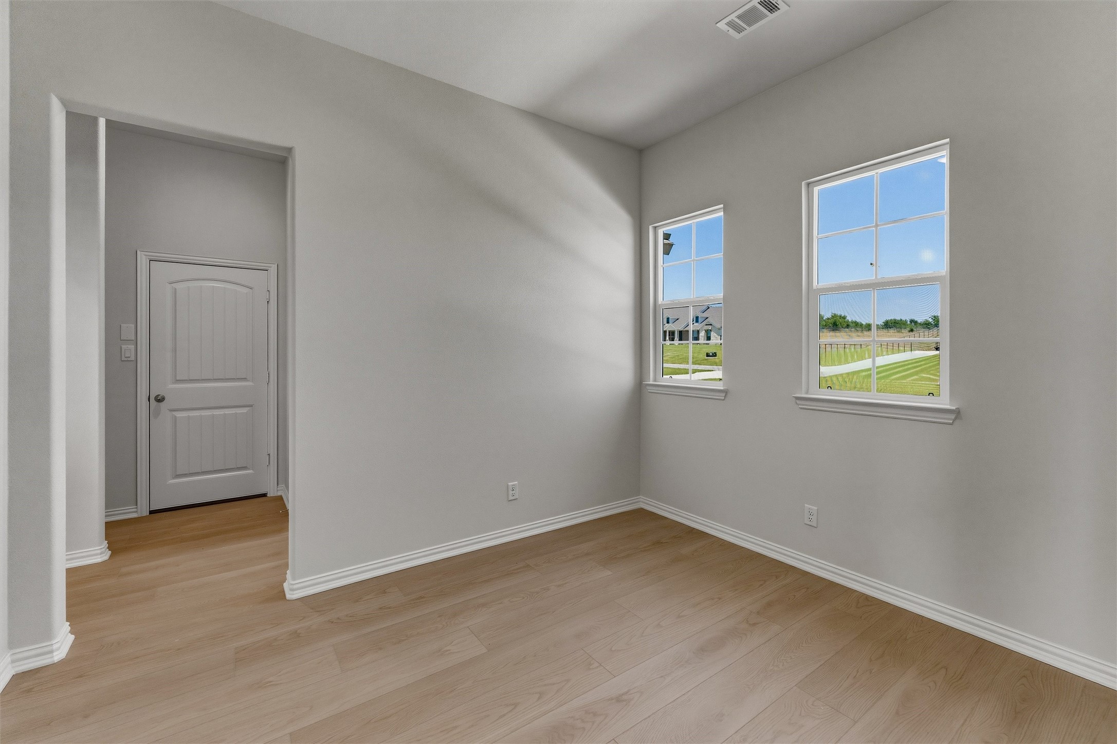 114 Hillview Trail Decatur TX 76234