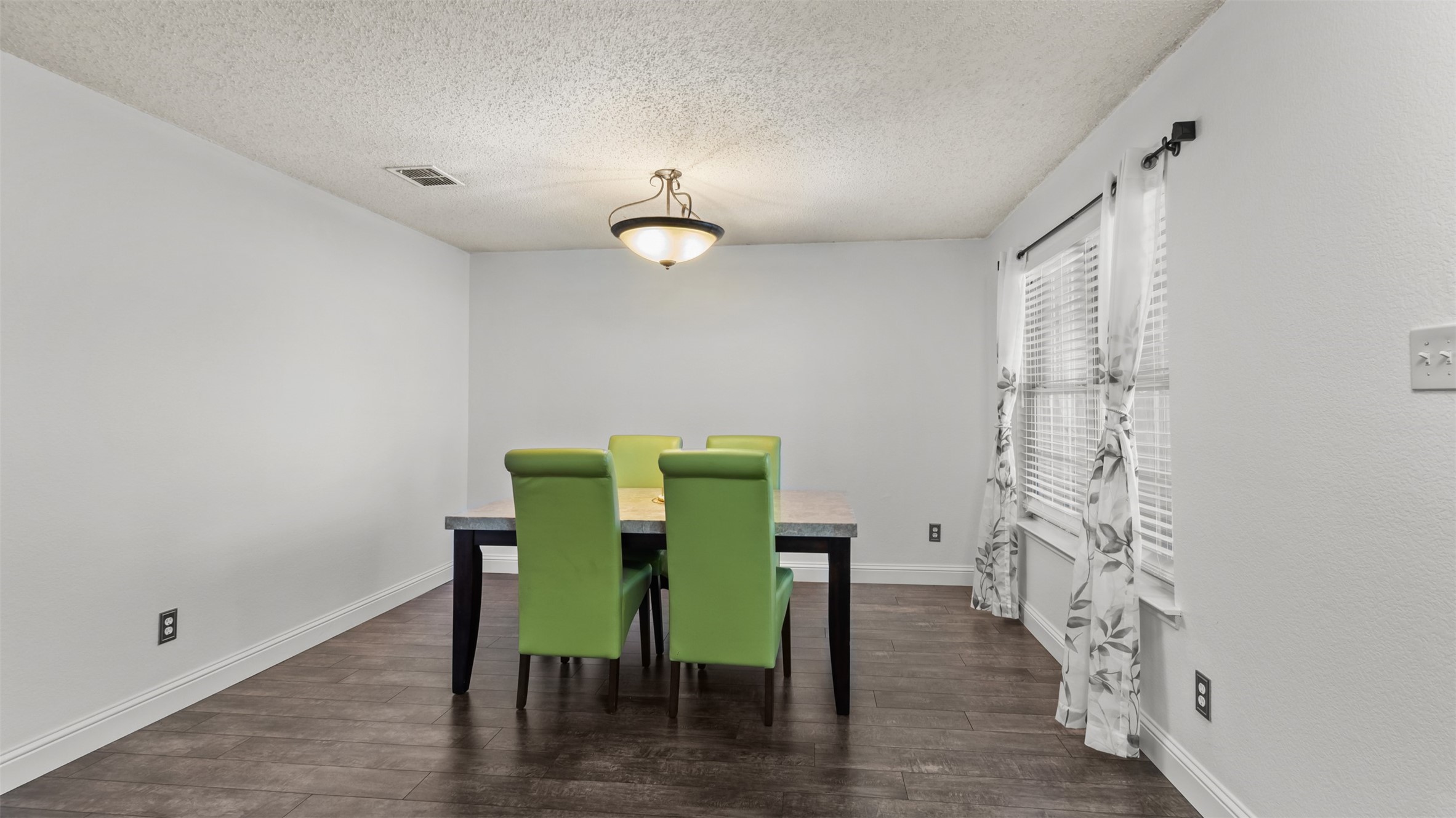 2511 Rio Grande Drive Grand Prairie TX 75052