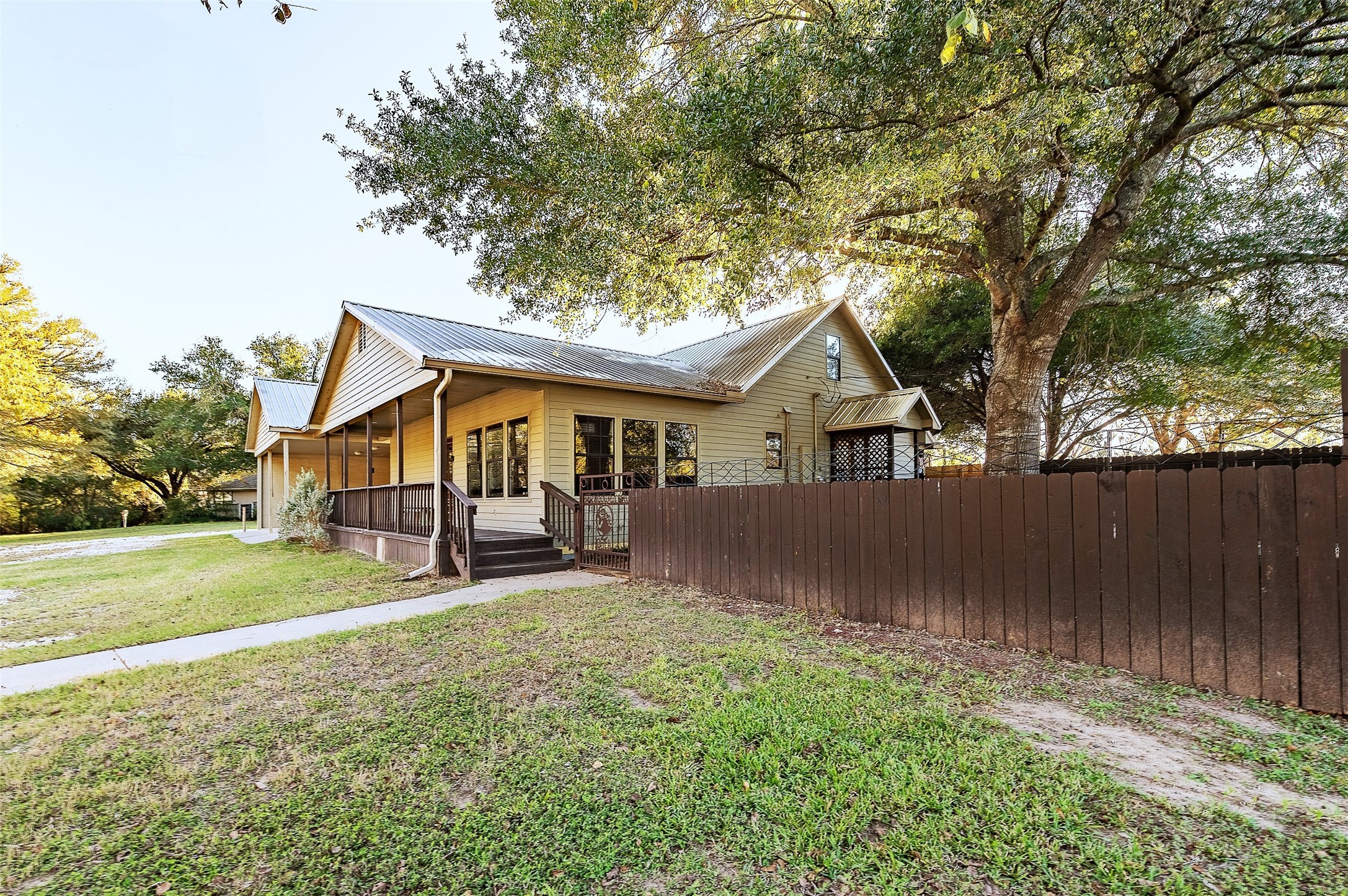1332 State Highway 14 Kosse TX 76653