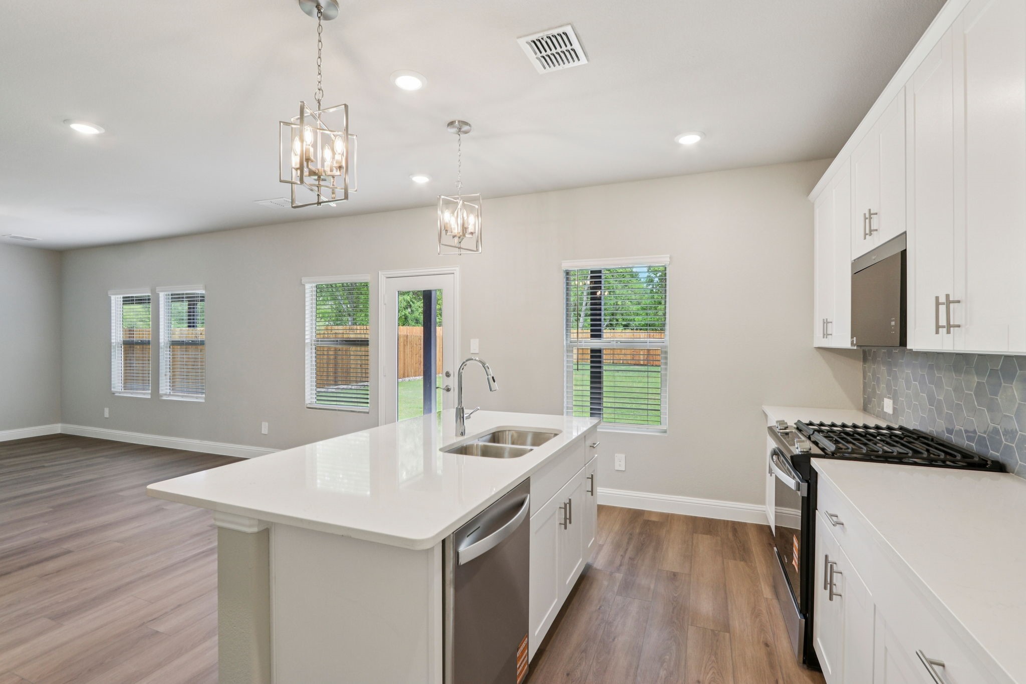 2223 Rannoch Street Sherman TX 75092