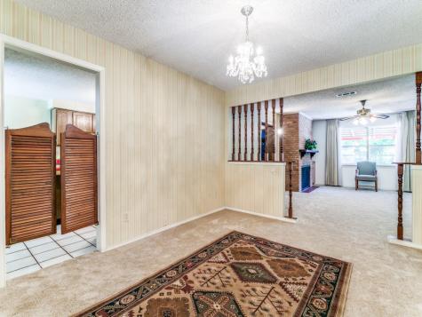 1132 N Irving Heights Drive Irving TX 75061