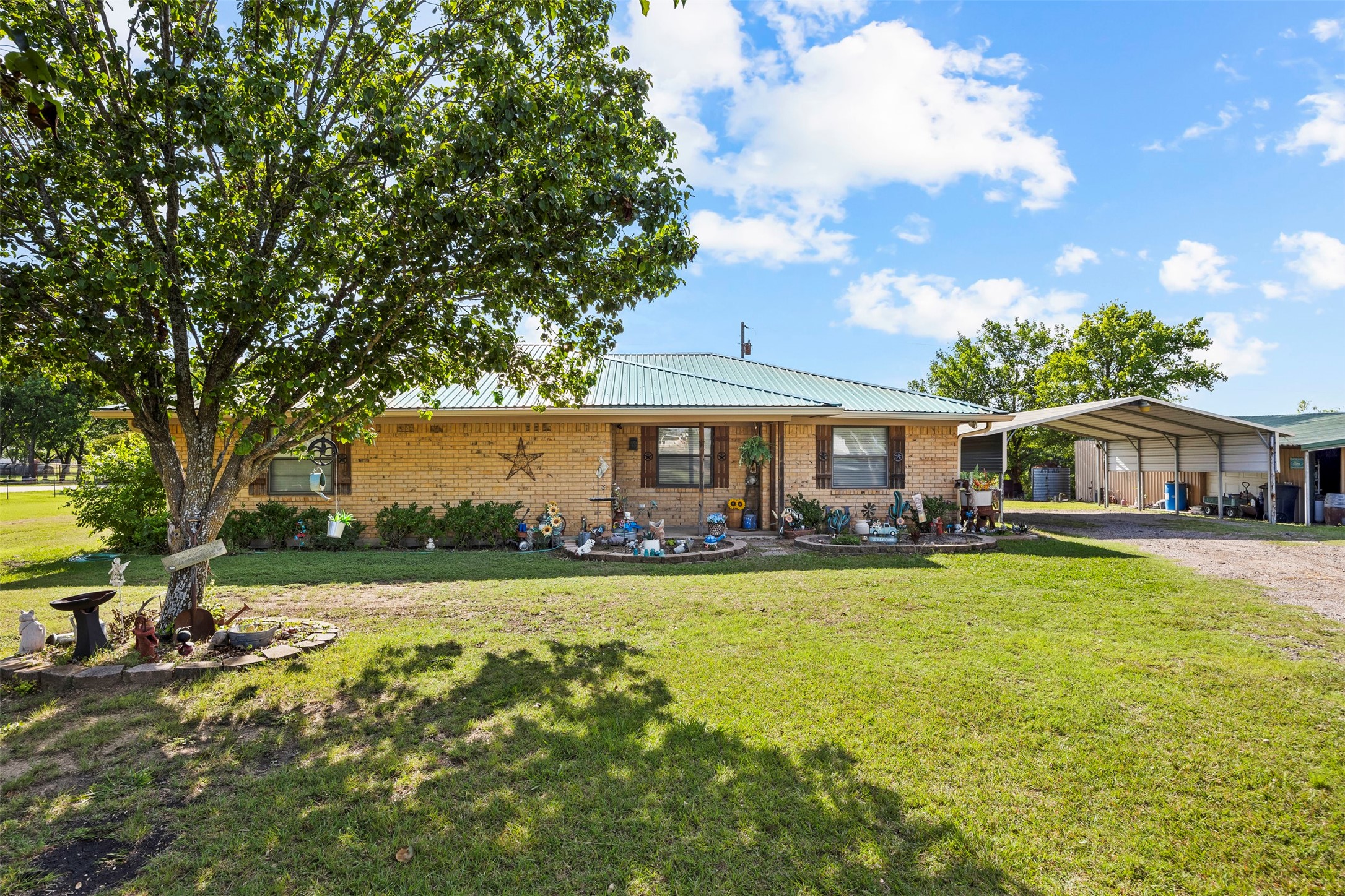 2073 Fm 1182 Ennis TX 75119
