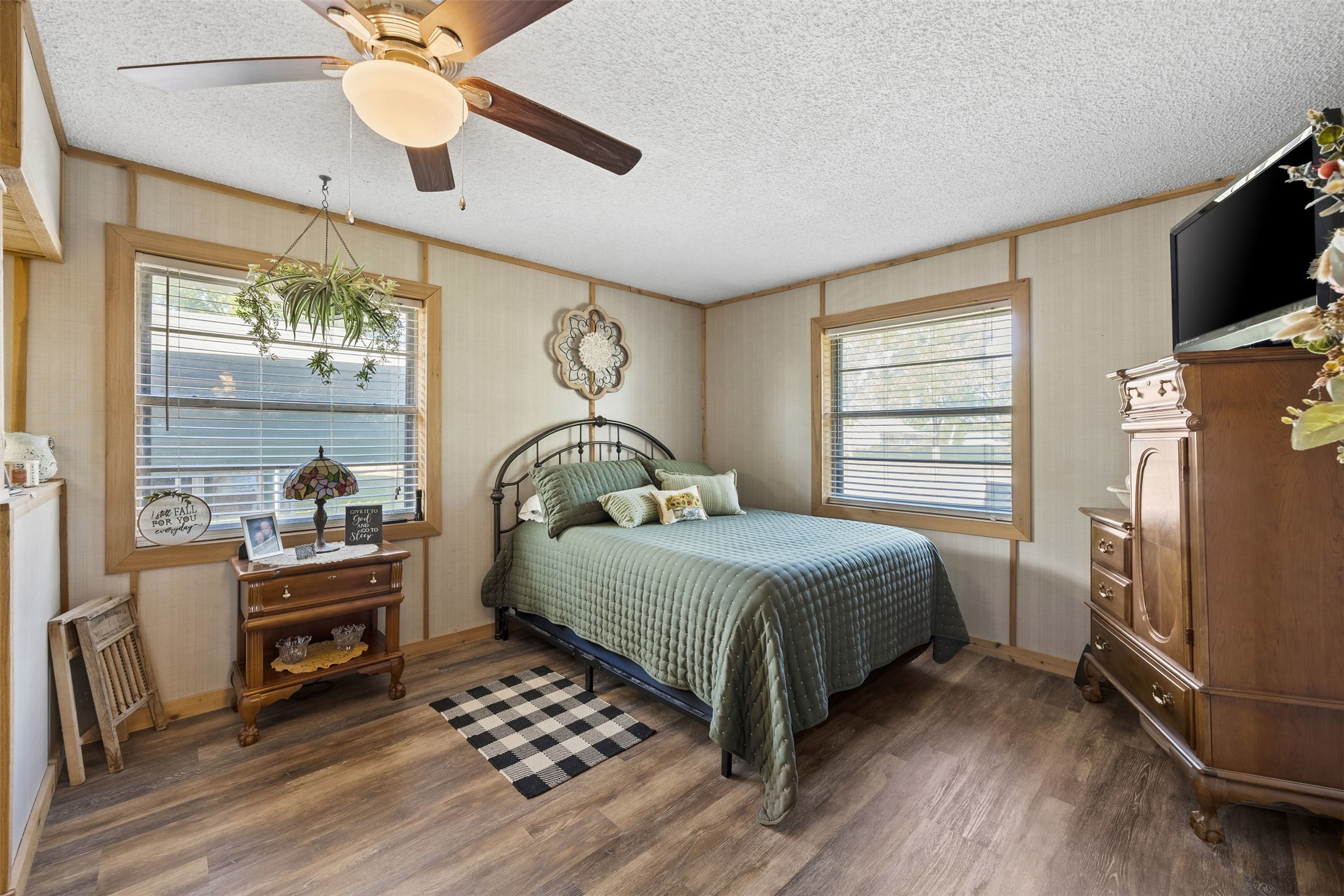 2073 Fm 1182 Ennis TX 75119