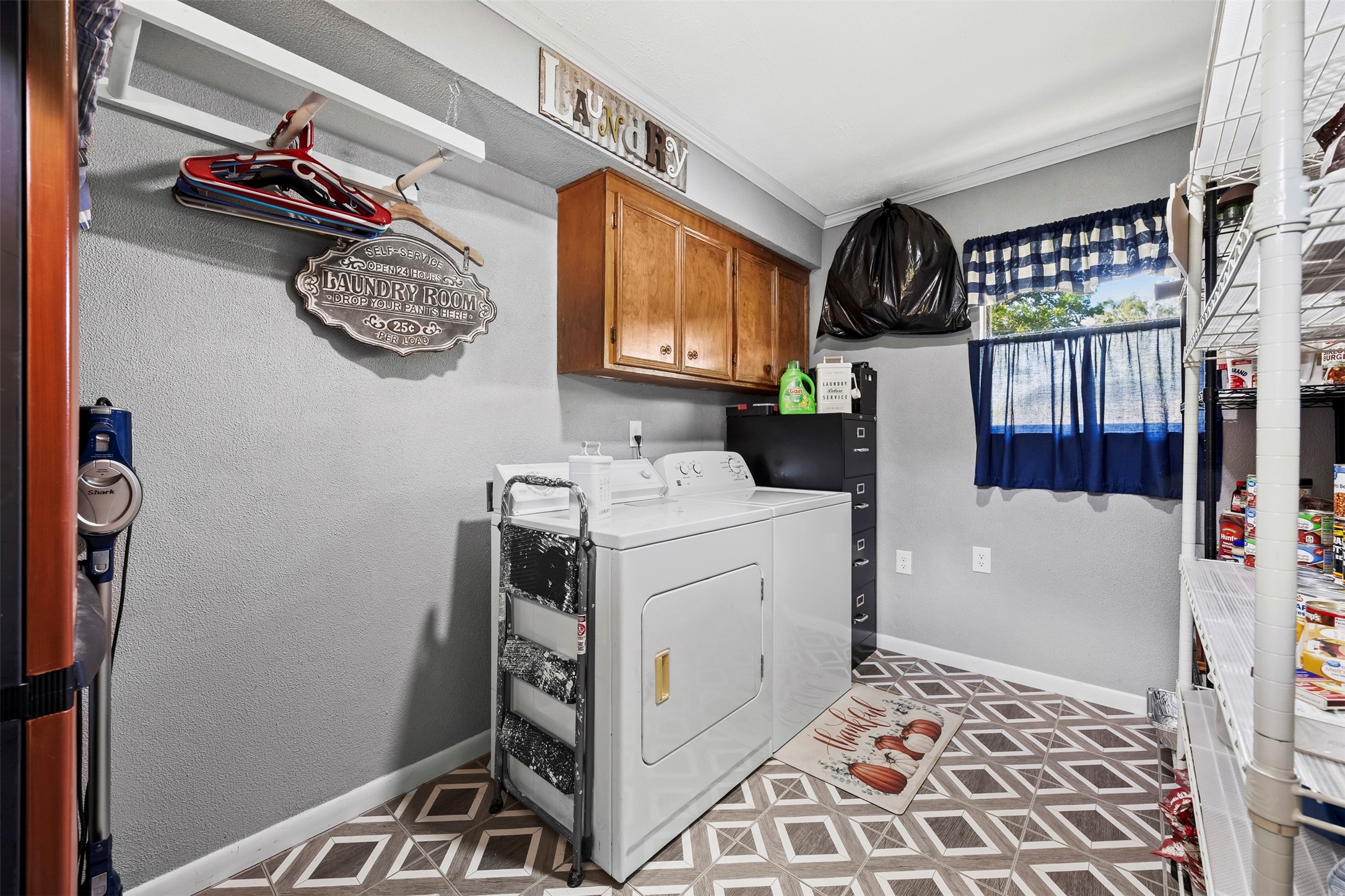 2073 Fm 1182 Ennis TX 75119