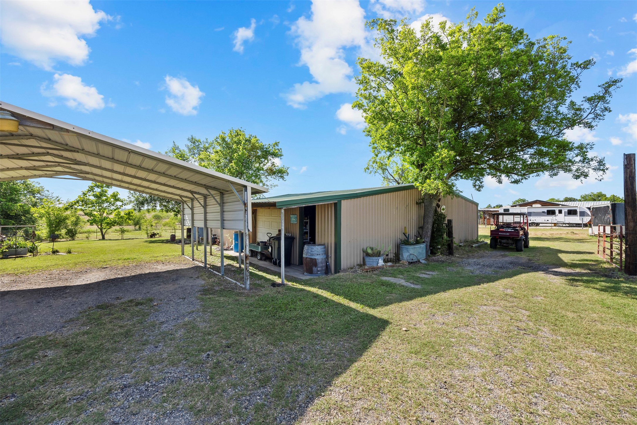 2073 Fm 1182 Ennis TX 75119